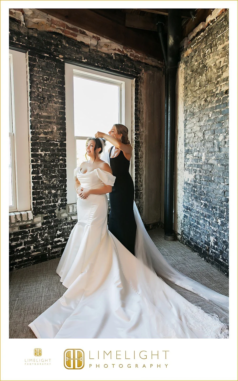 olga-and-matt-oxford-exchange-florida-tampa-wedding-photography21.jpg