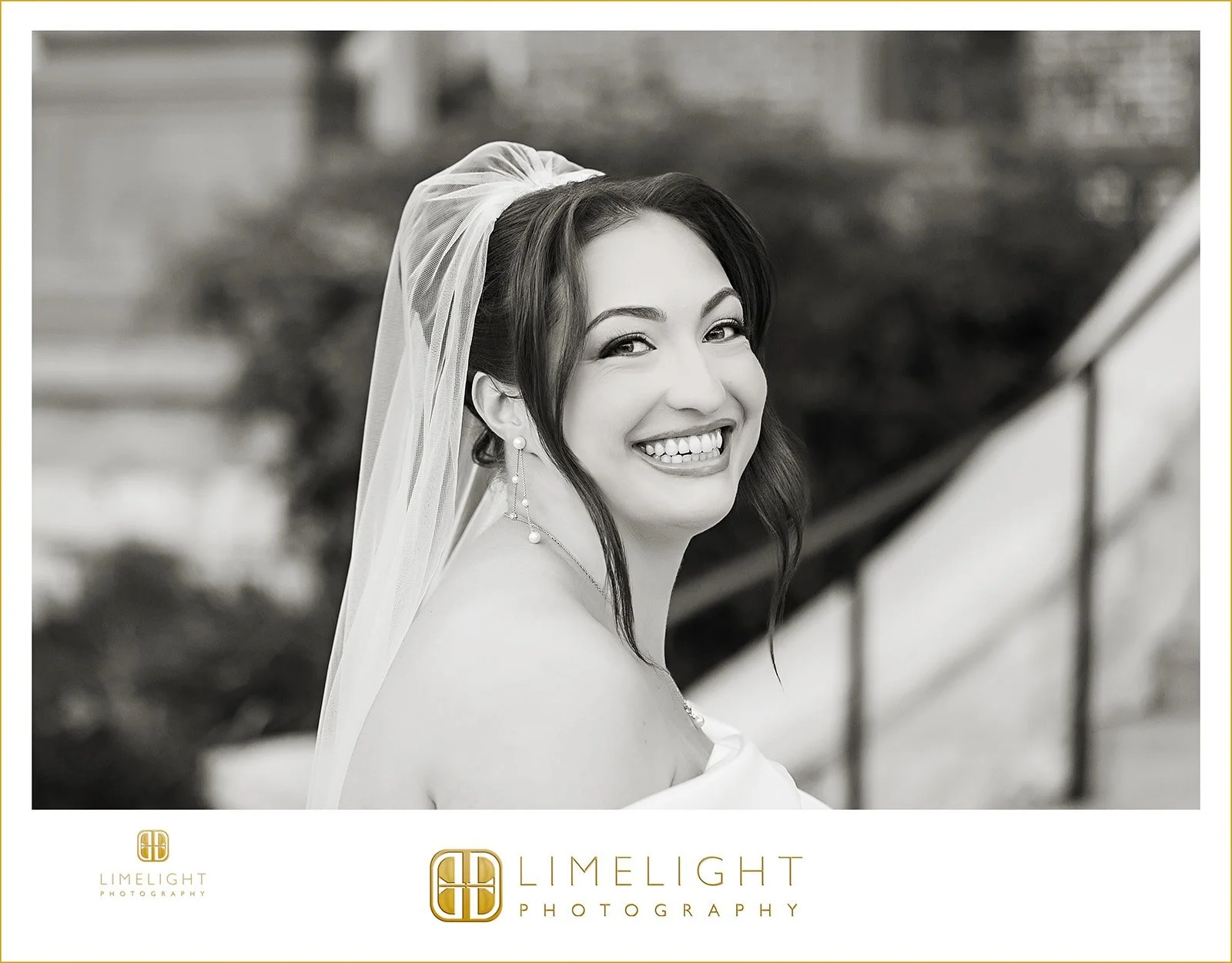 olga-and-matt-oxford-exchange-florida-tampa-wedding-photography26.jpg