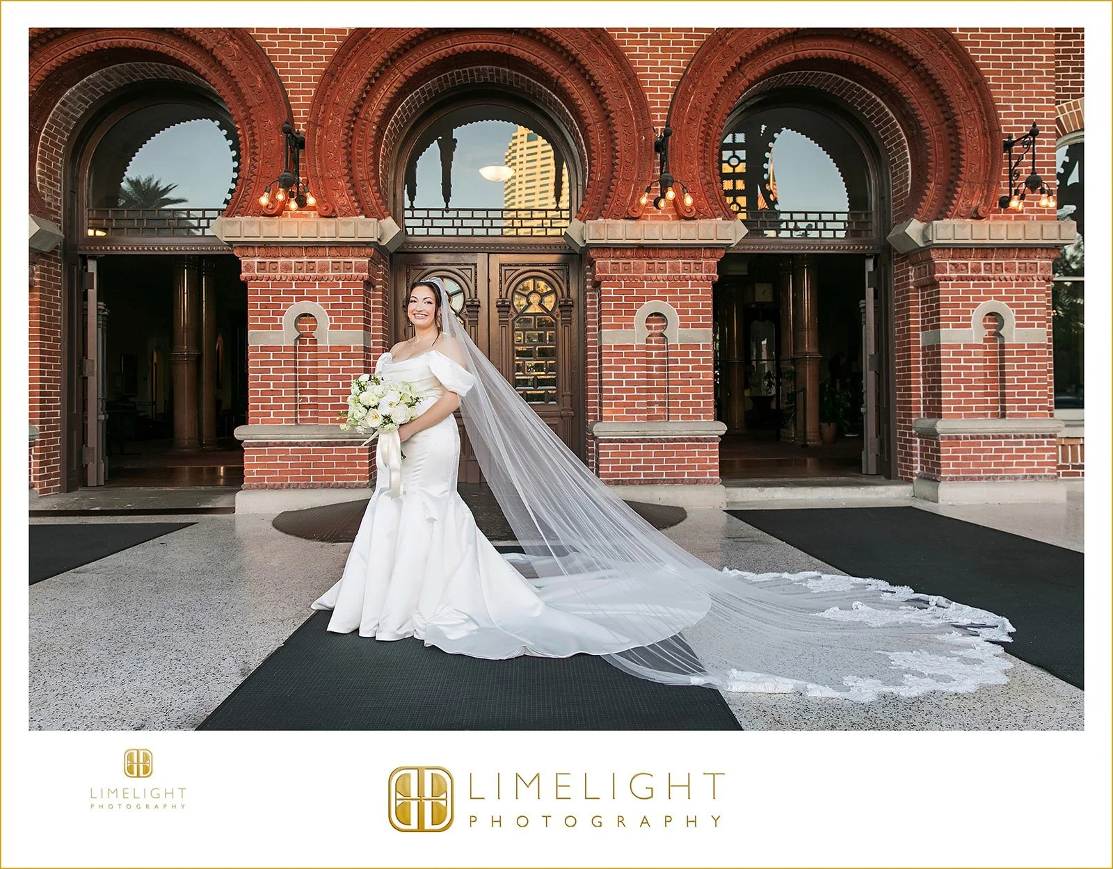 olga-and-matt-oxford-exchange-florida-tampa-wedding-photography40.jpg