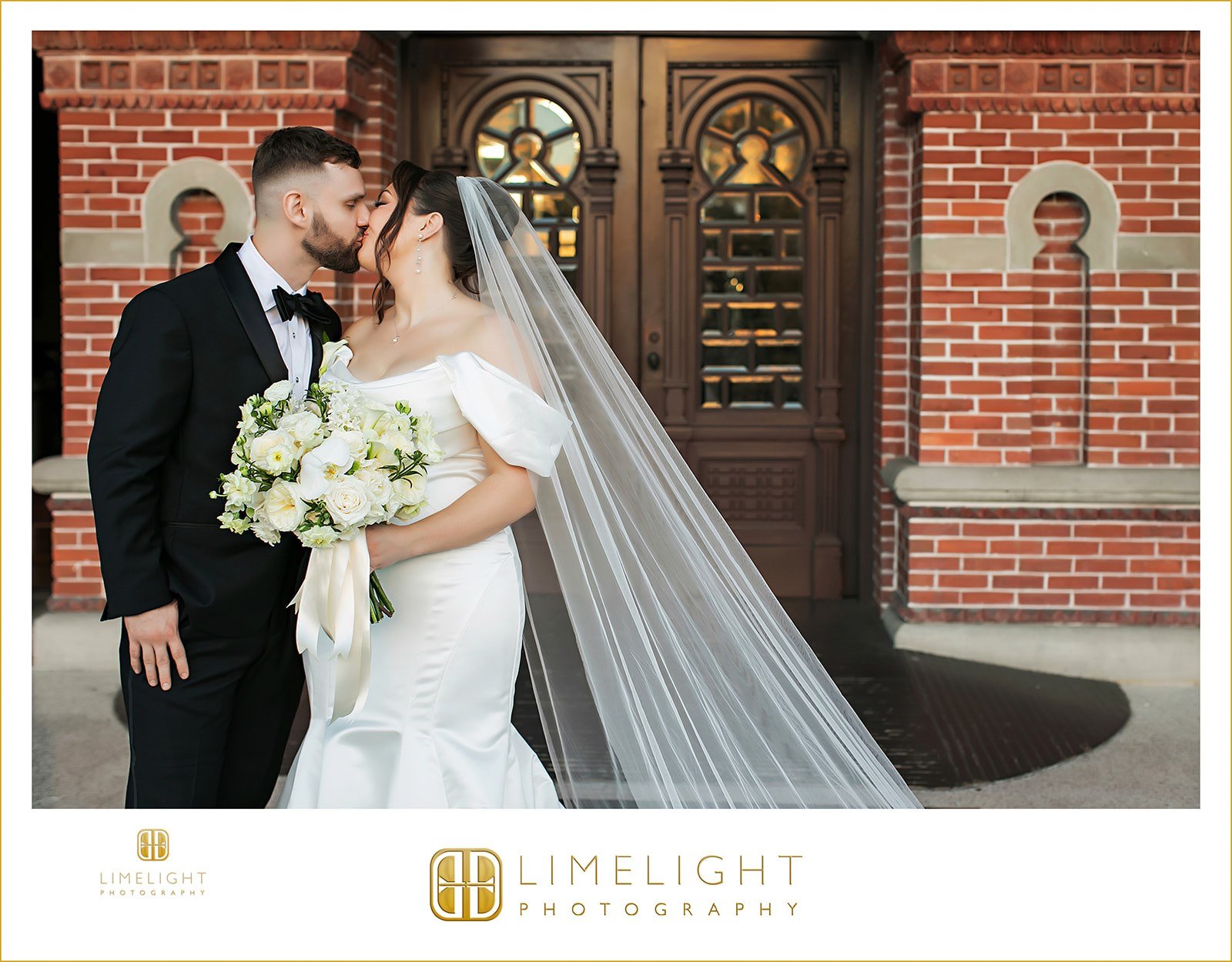 olga-and-matt-oxford-exchange-florida-tampa-wedding-photography43.jpg