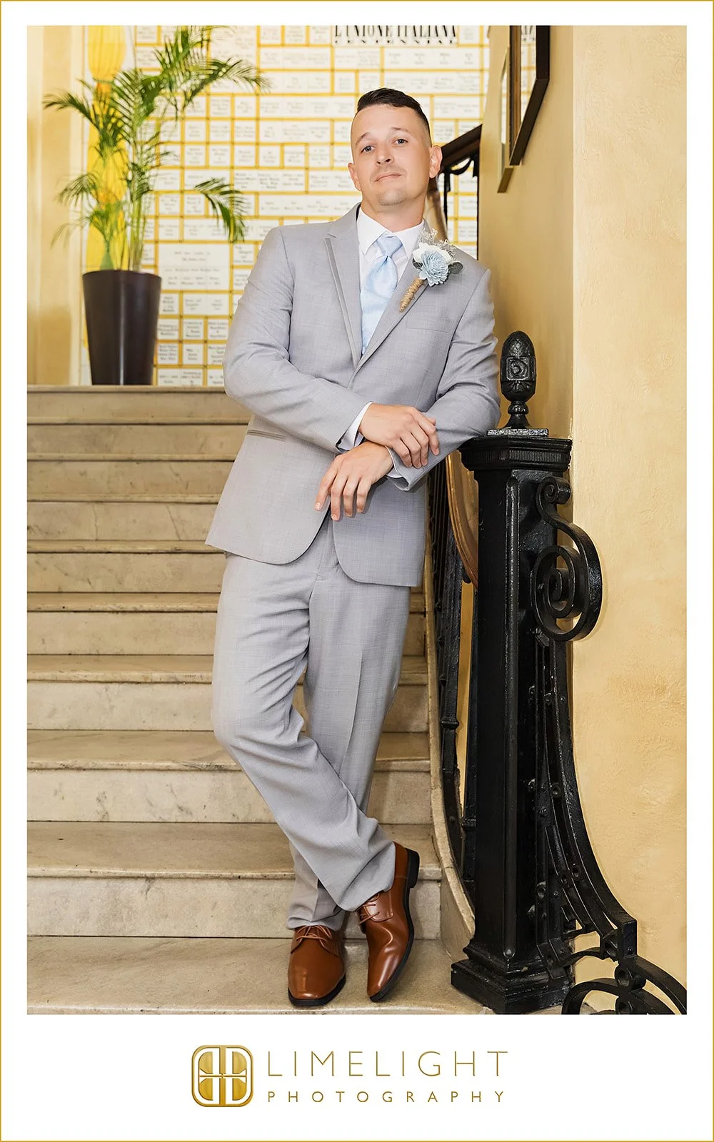 danielle-nicholas-wedding-photography-italian-club-tampa-florida9.jpg