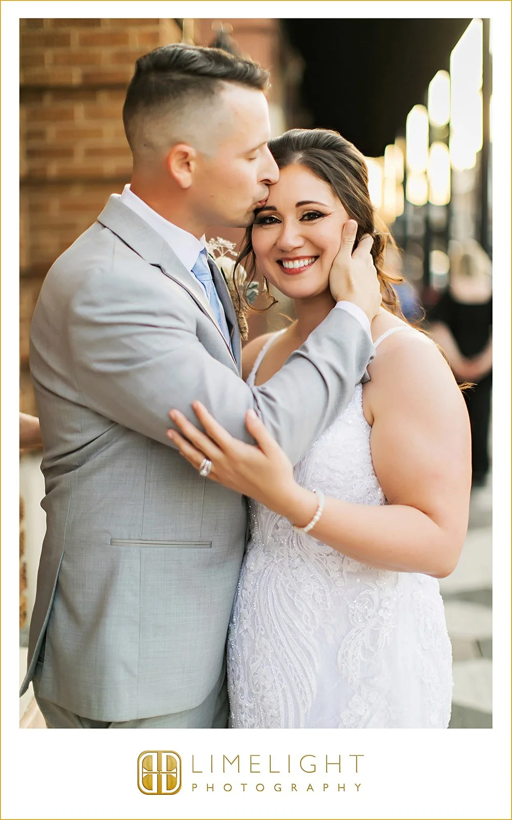 danielle-nicholas-wedding-photography-italian-club-tampa-florida58.jpg