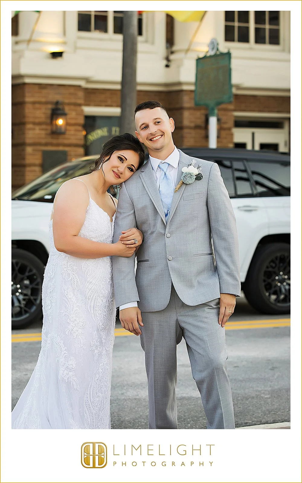 danielle-nicholas-wedding-photography-italian-club-tampa-florida61.jpg