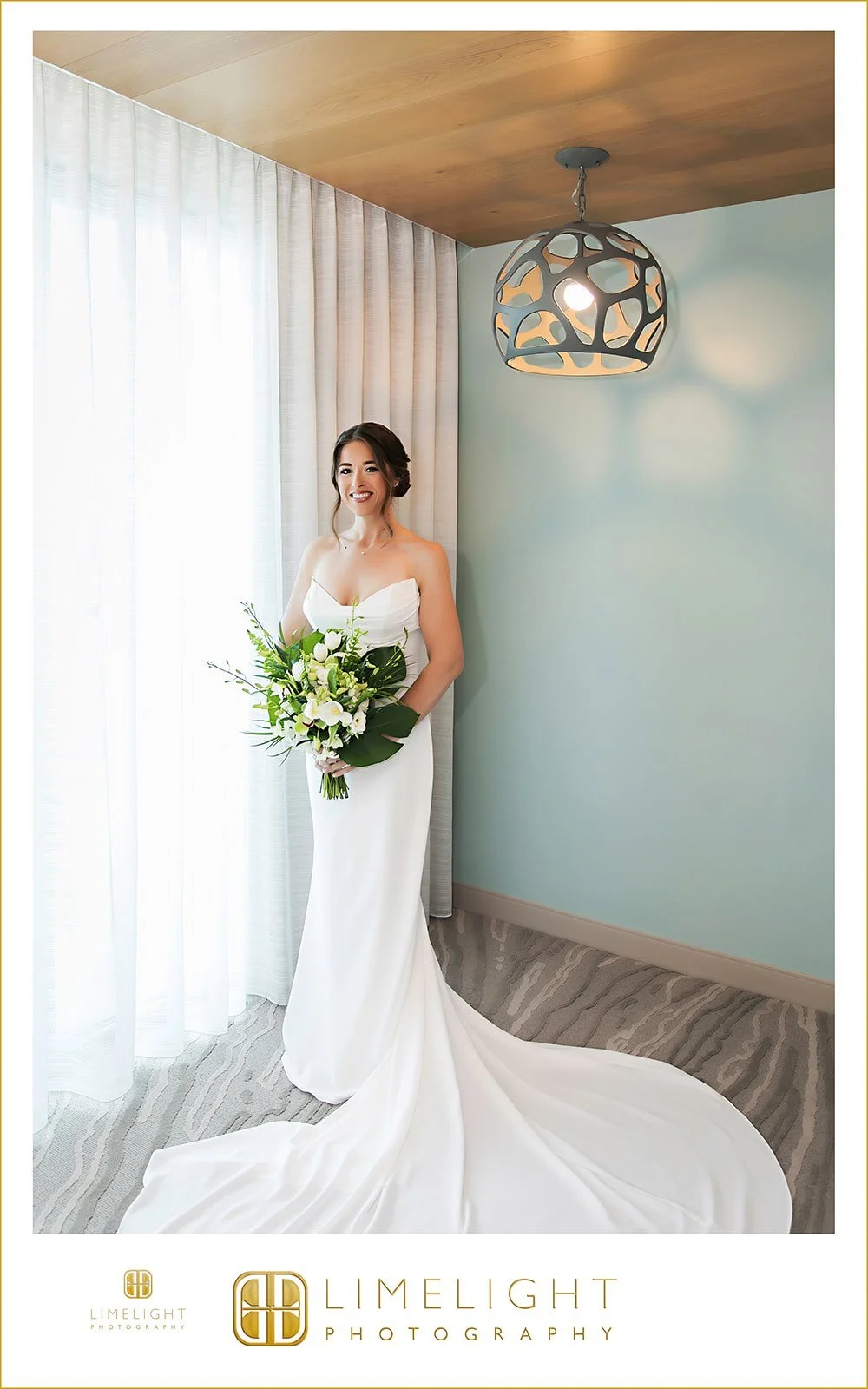 meghan-and-zachary-zota-beach-resort-longboat-key-wedding-photography7.jpg
