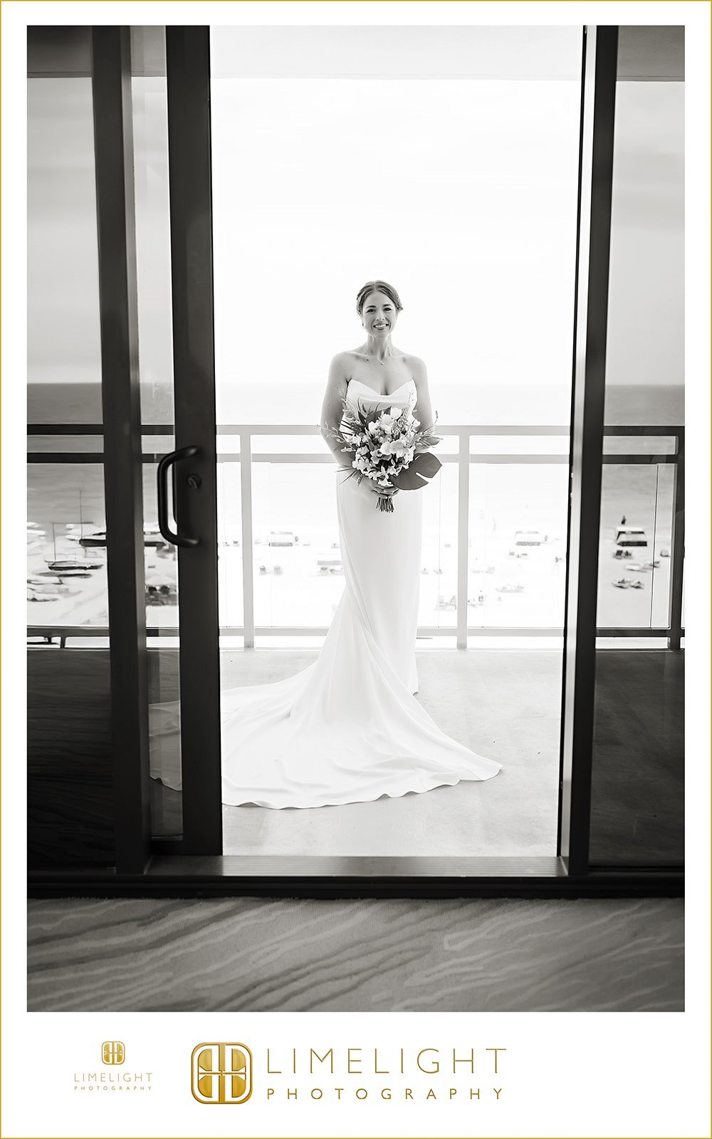 meghan-and-zachary-zota-beach-resort-longboat-key-wedding-photography9.jpg