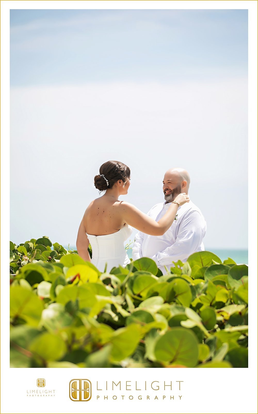meghan-and-zachary-zota-beach-resort-longboat-key-wedding-photography12.jpg