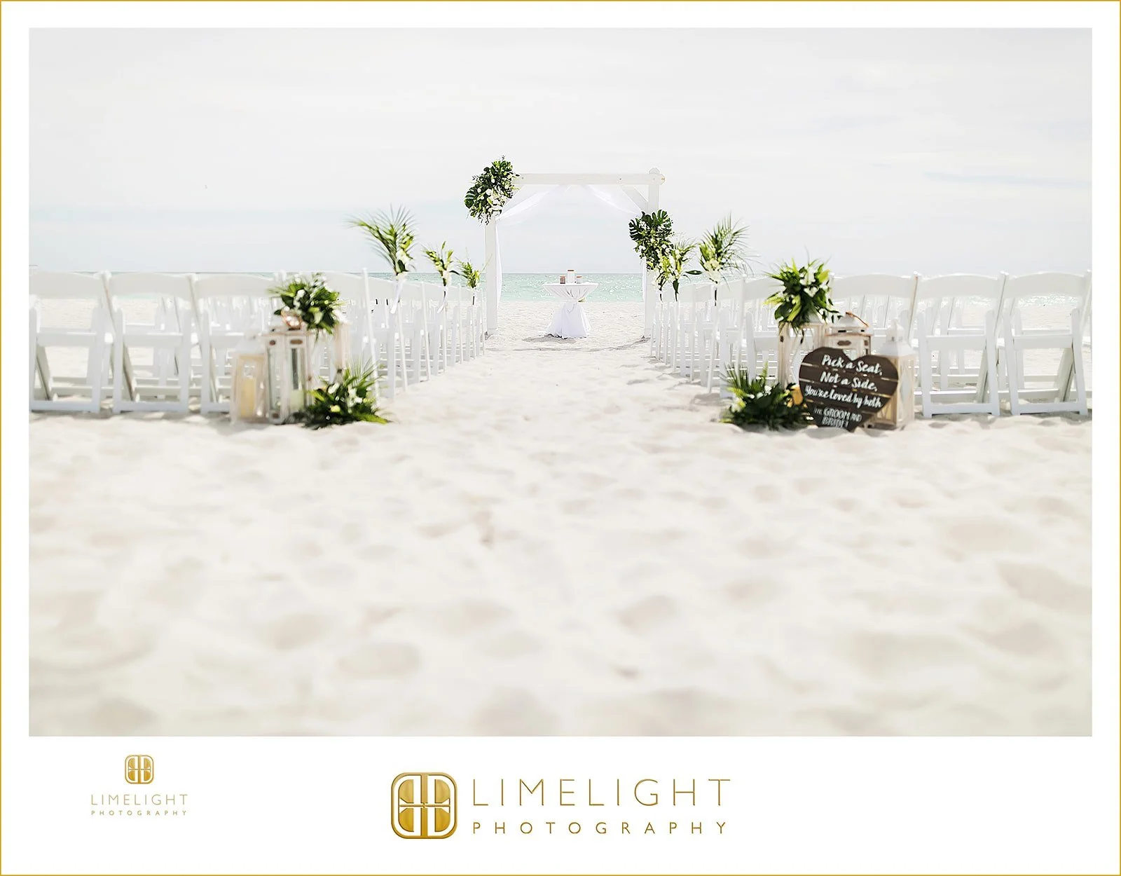 meghan-and-zachary-zota-beach-resort-longboat-key-wedding-photography20.jpg