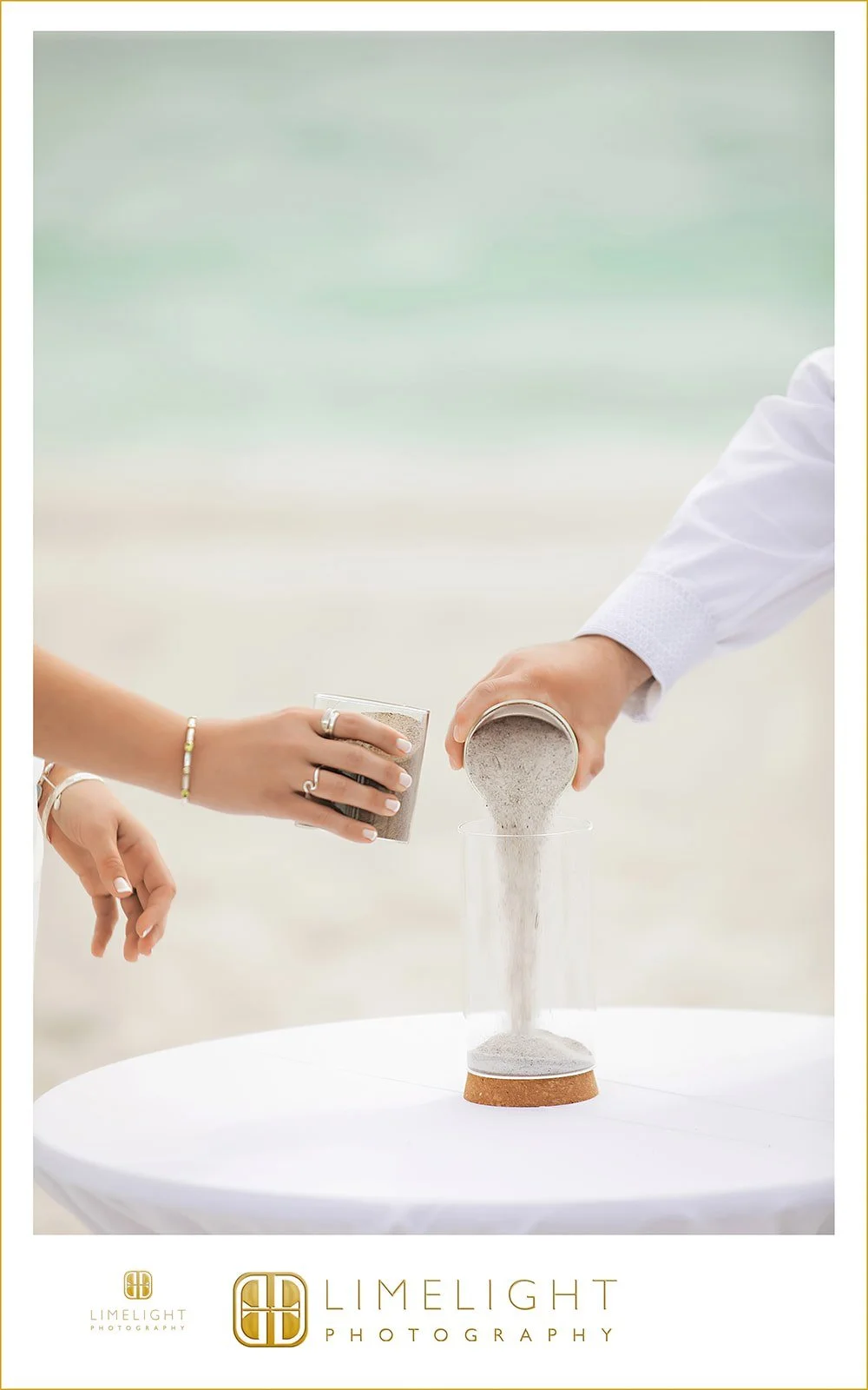 meghan-and-zachary-zota-beach-resort-longboat-key-wedding-photography28.jpg