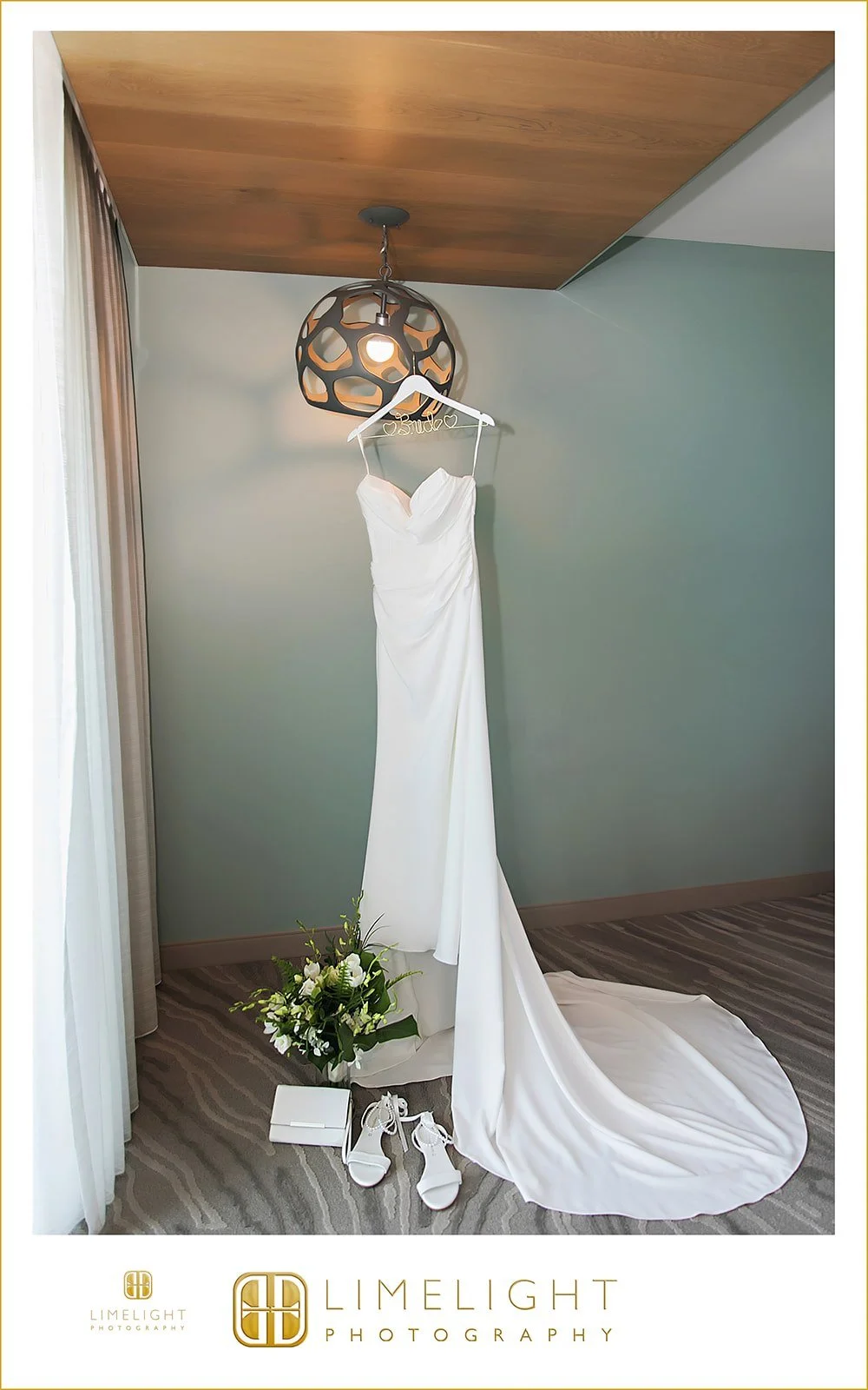 meghan-and-zachary-zota-beach-resort-longboat-key-wedding-photography1.jpg