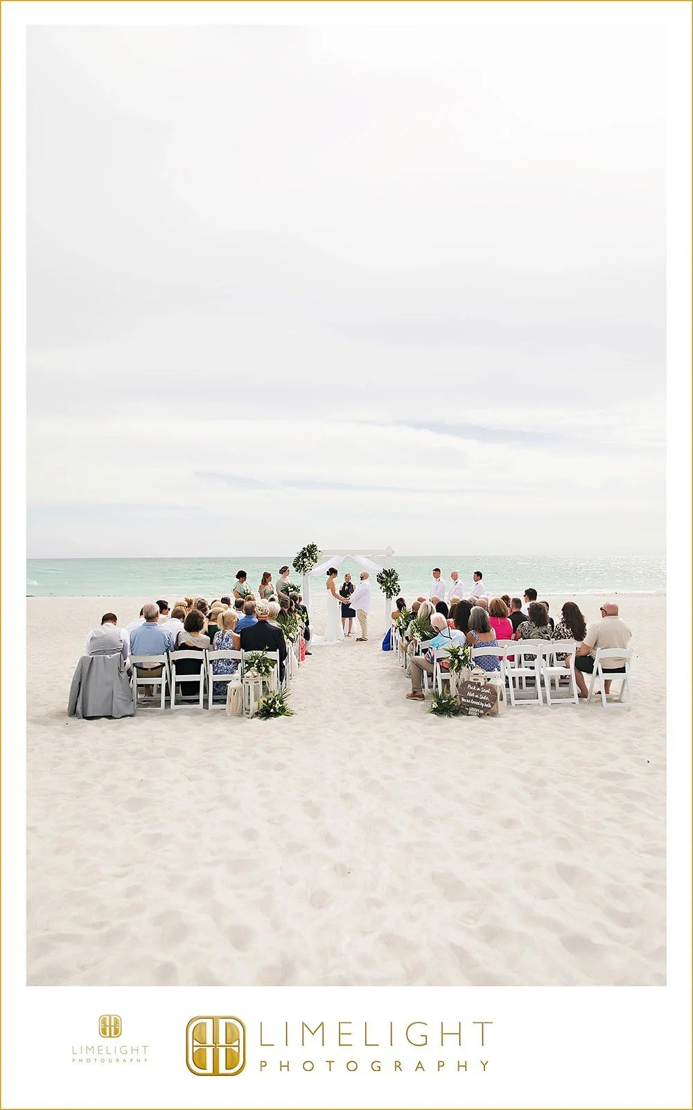 meghan-and-zachary-zota-beach-resort-longboat-key-wedding-photography23.jpg
