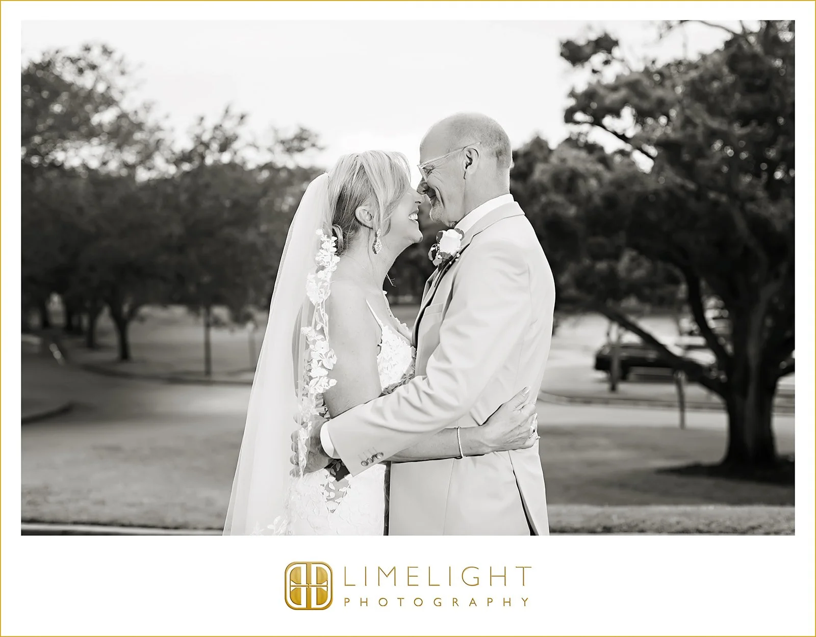 debbie-eric-wedding-photography-bayou-club-florida33.jpg
