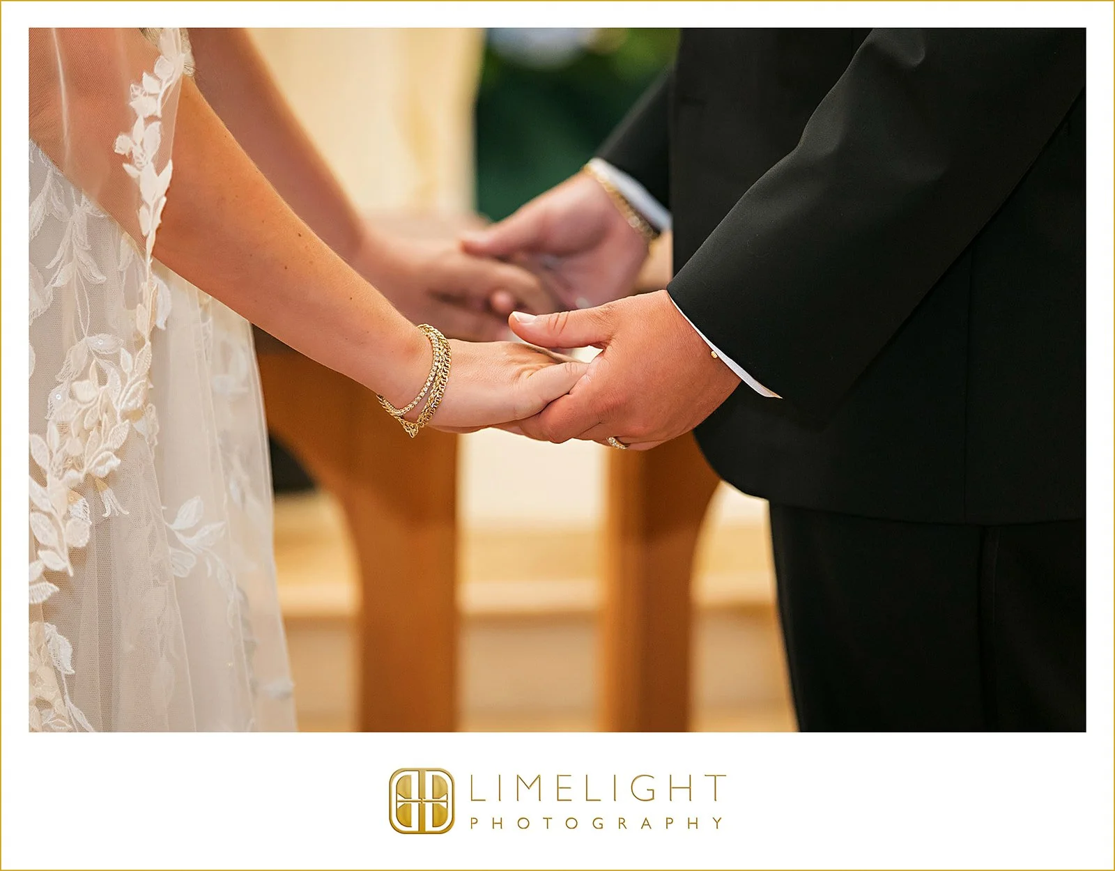 kaitlyn-kyle-wedding-photography-hilton-clearwater-beach-florida31.jpg