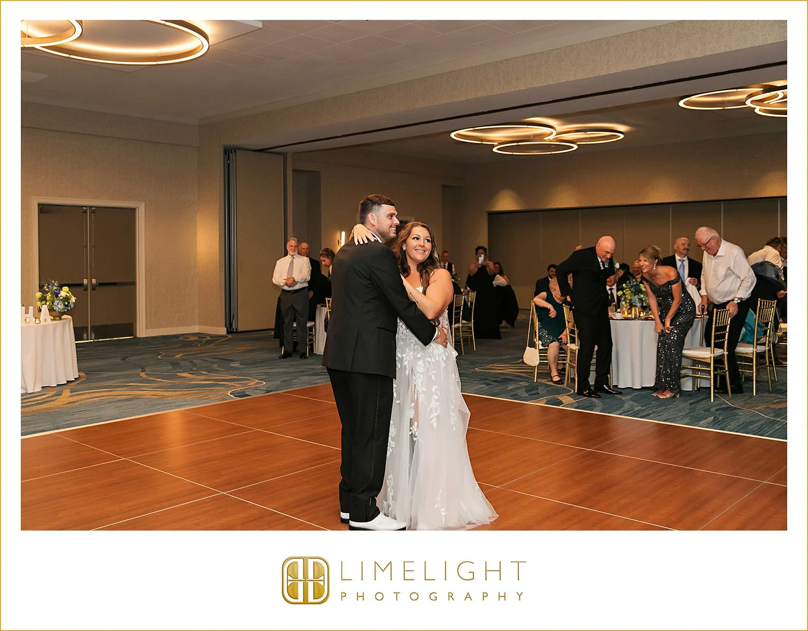 kaitlyn-kyle-wedding-photography-hilton-clearwater-beach-florida41.jpg