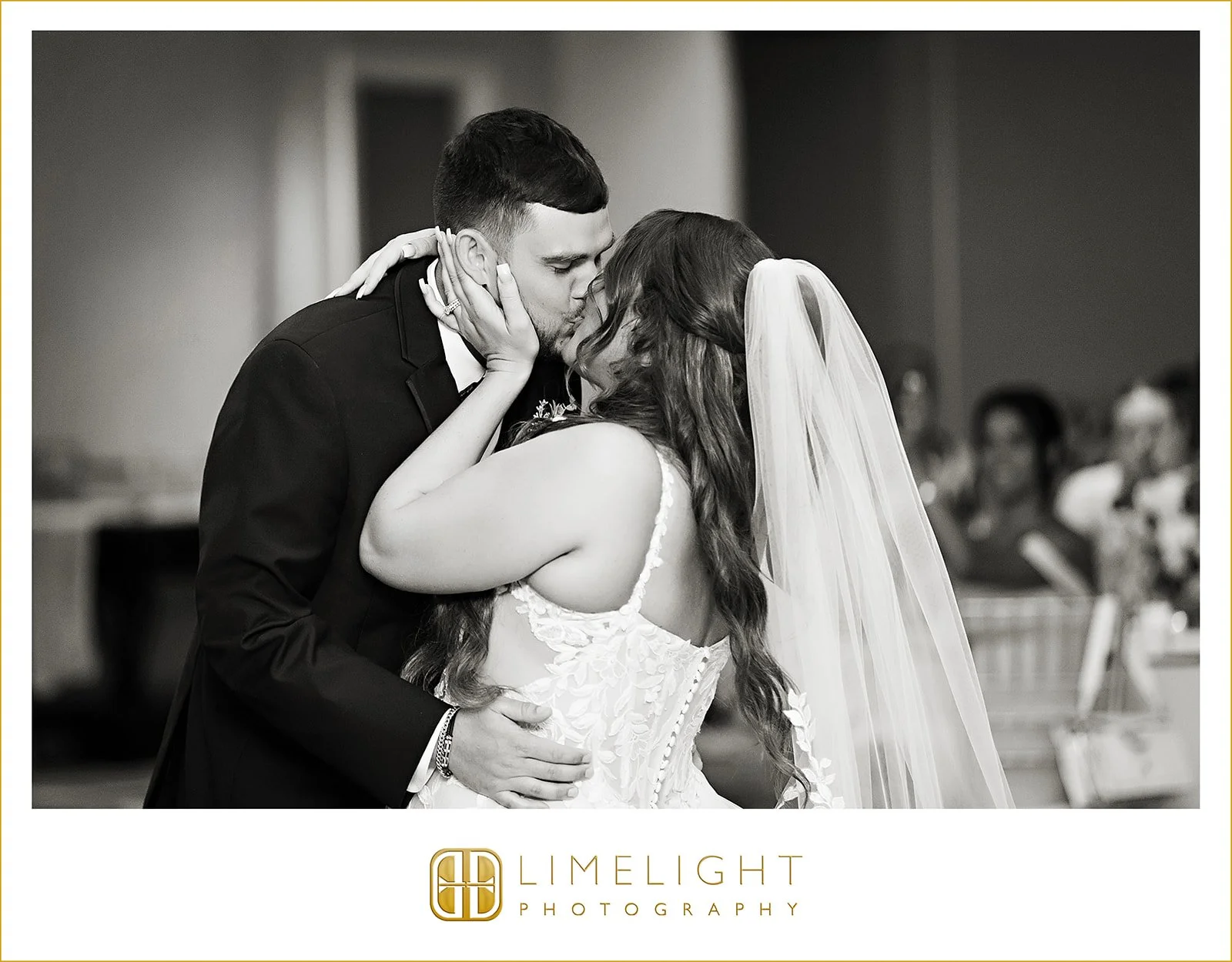 kaitlyn-kyle-wedding-photography-hilton-clearwater-beach-florida42.jpg