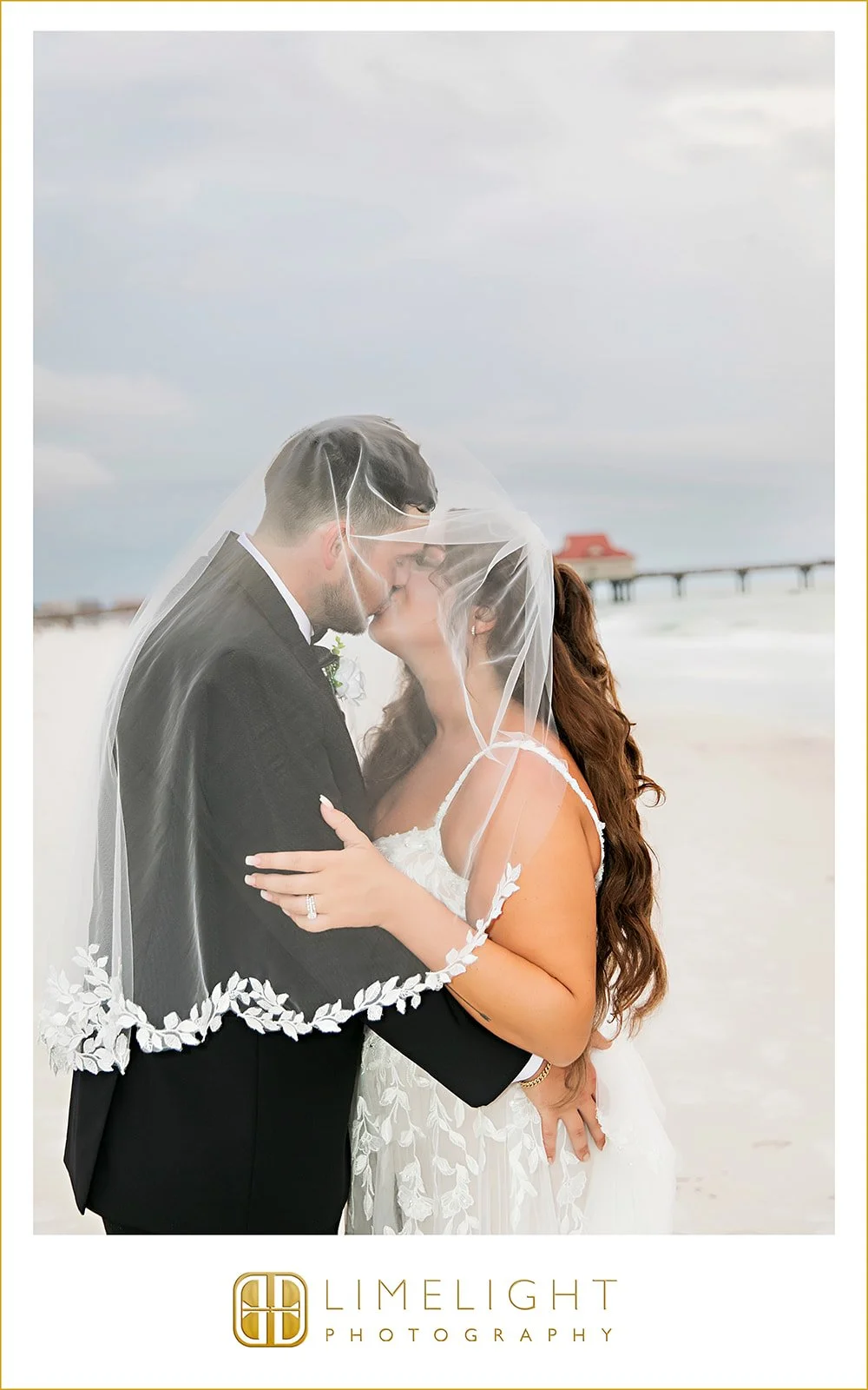 kaitlyn-kyle-wedding-photography-hilton-clearwater-beach-florida52.jpg