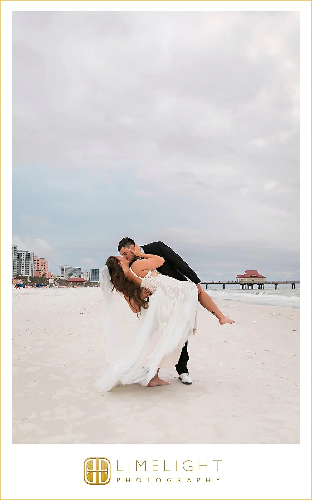 kaitlyn-kyle-wedding-photography-hilton-clearwater-beach-florida56.jpg