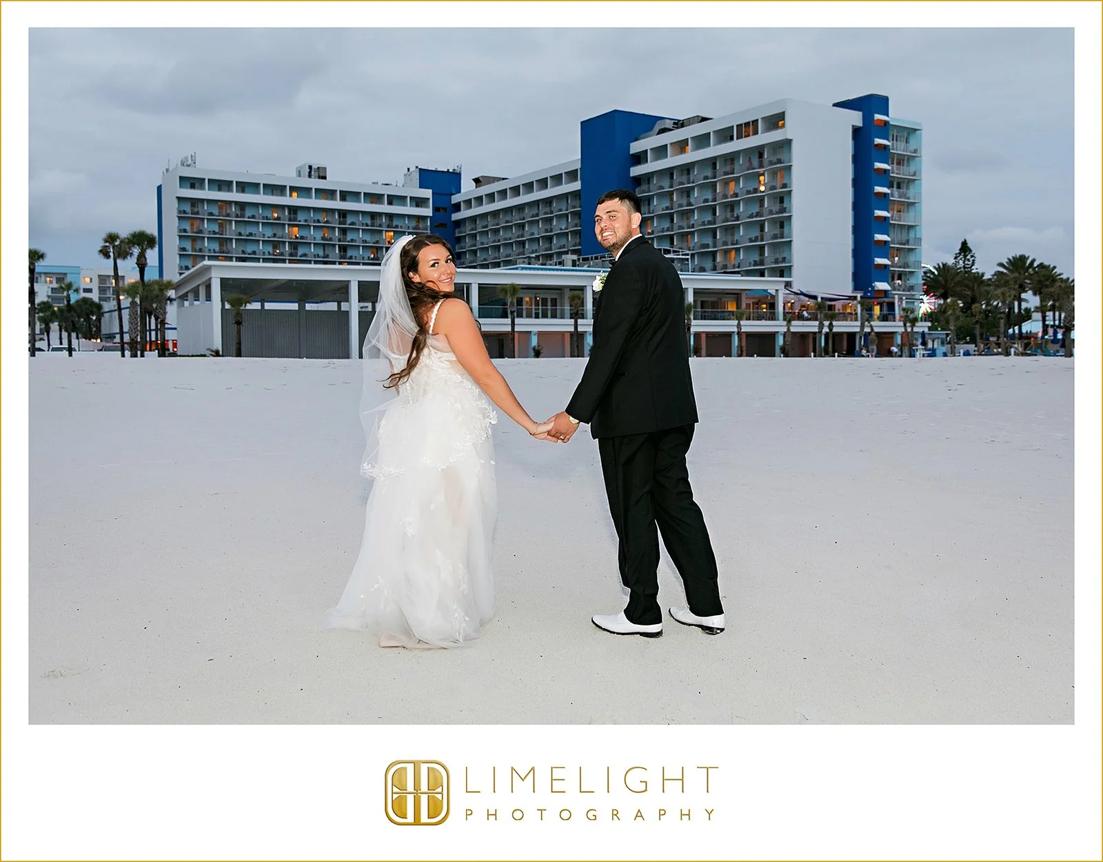 kaitlyn-kyle-wedding-photography-hilton-clearwater-beach-florida59.jpg