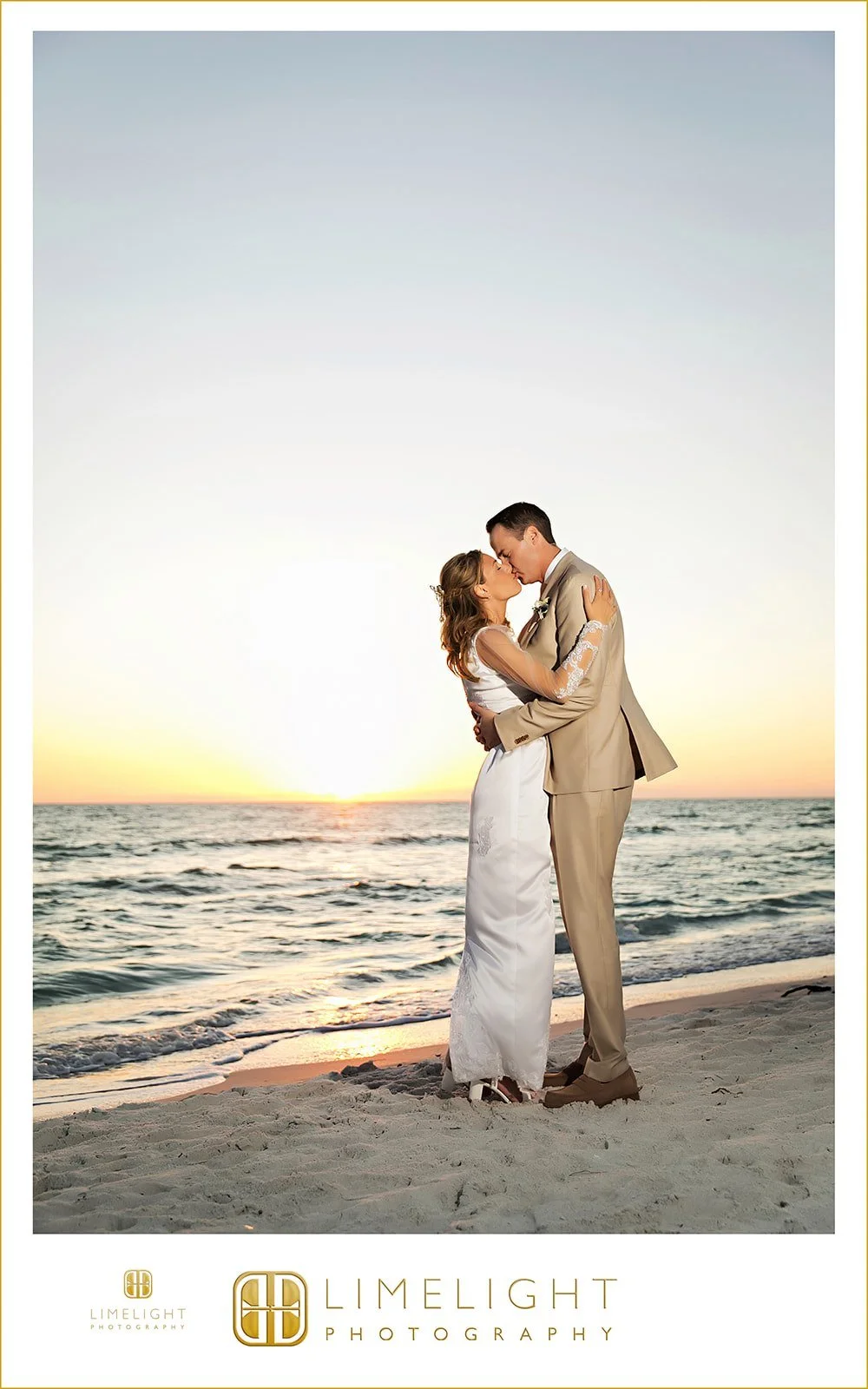 lexi-and-josh-florida-destination-wedding-longboat-key-club-sarasota74.jpg