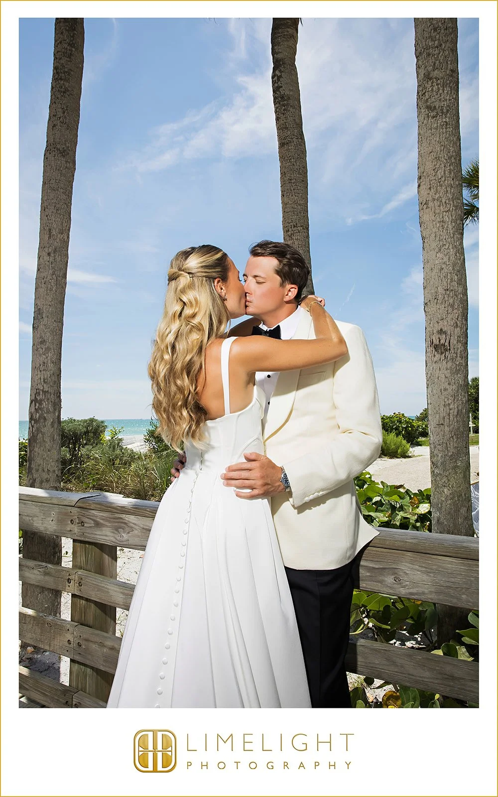 jordan-jake-wedding-photography-longboat-key-club-resort-florida23.jpg