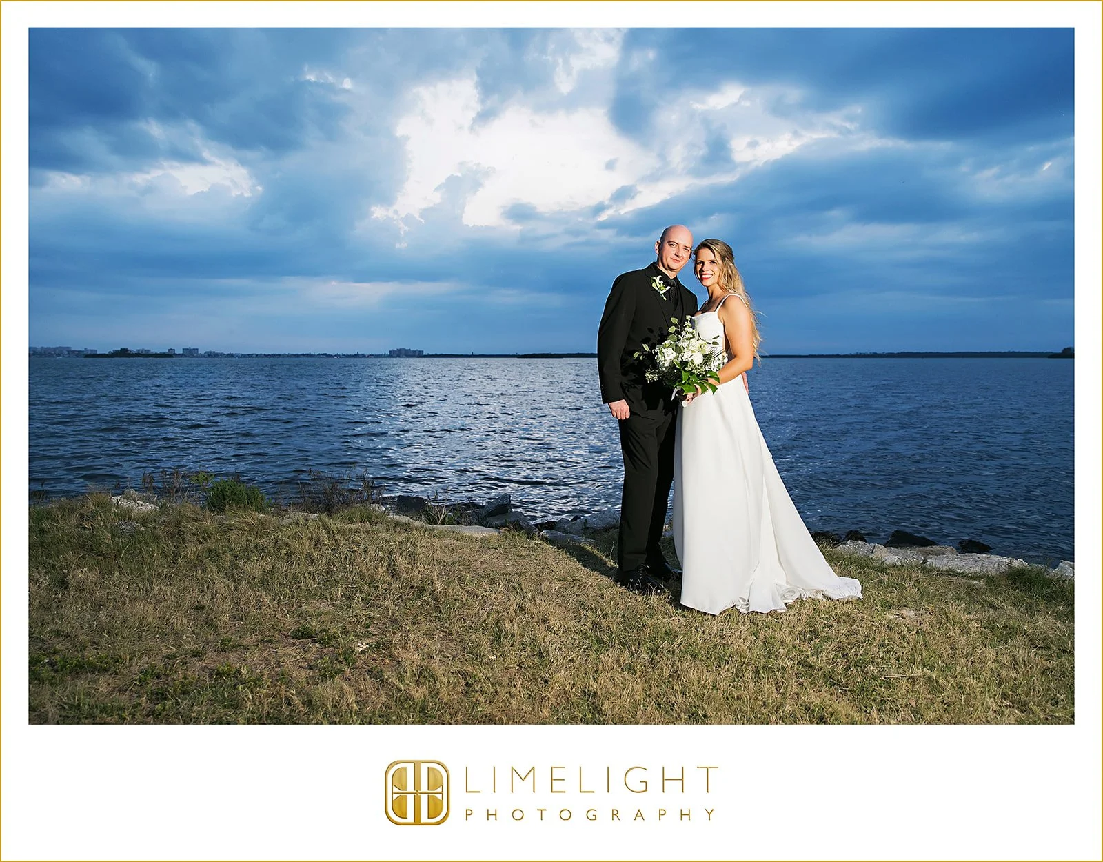 becky-steve-wedding-photography-fenway-hotel-dunedin-florida44.jpg