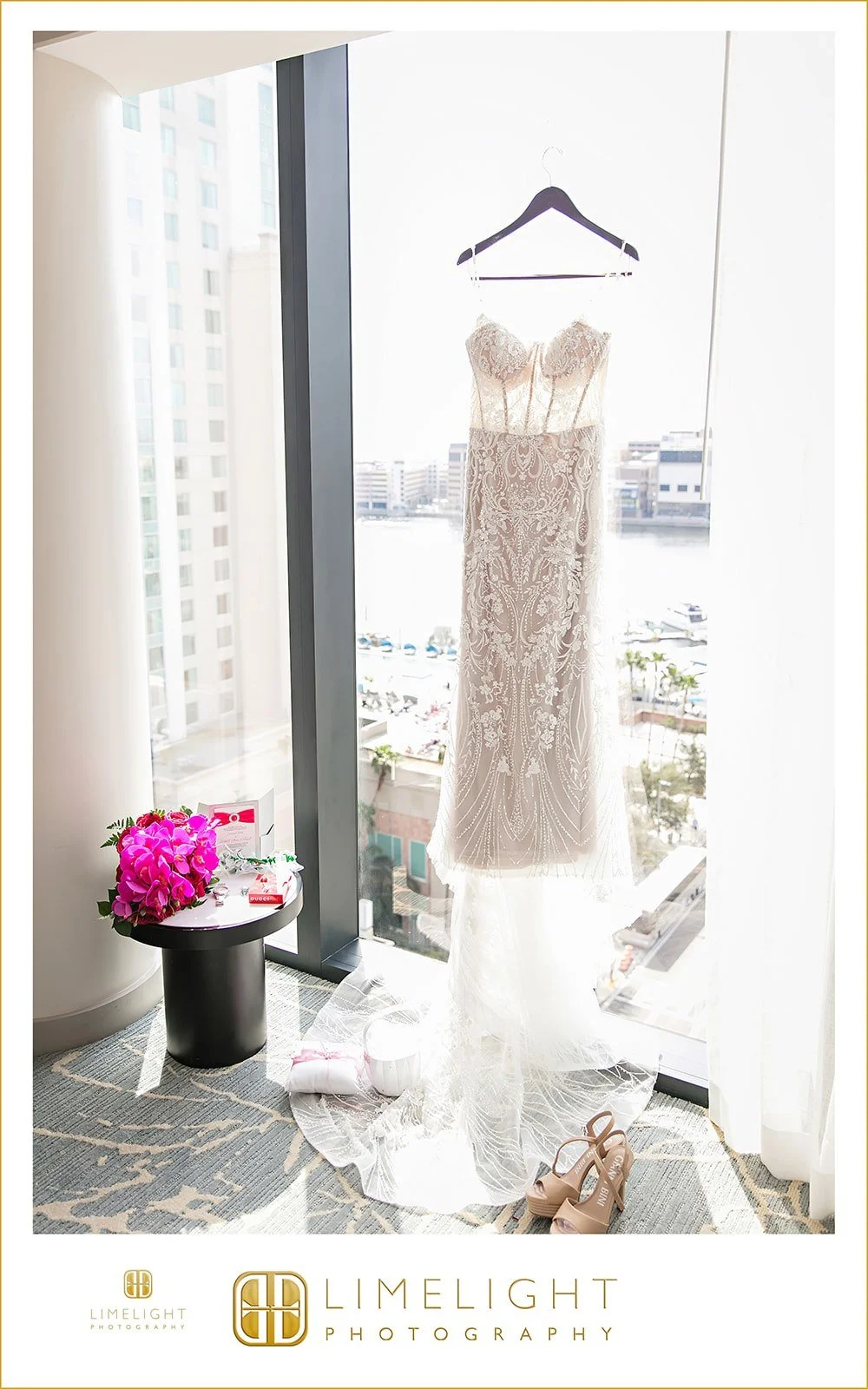 jennifer-darrell-armature-works-tampa-florida-wedding8.jpg