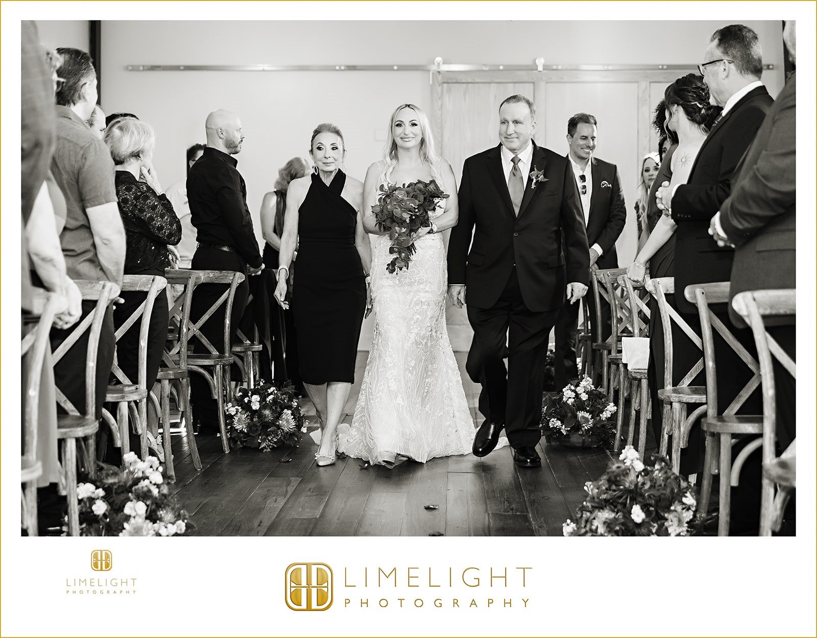 jennifer-darrell-armature-works-tampa-florida-wedding19.jpg