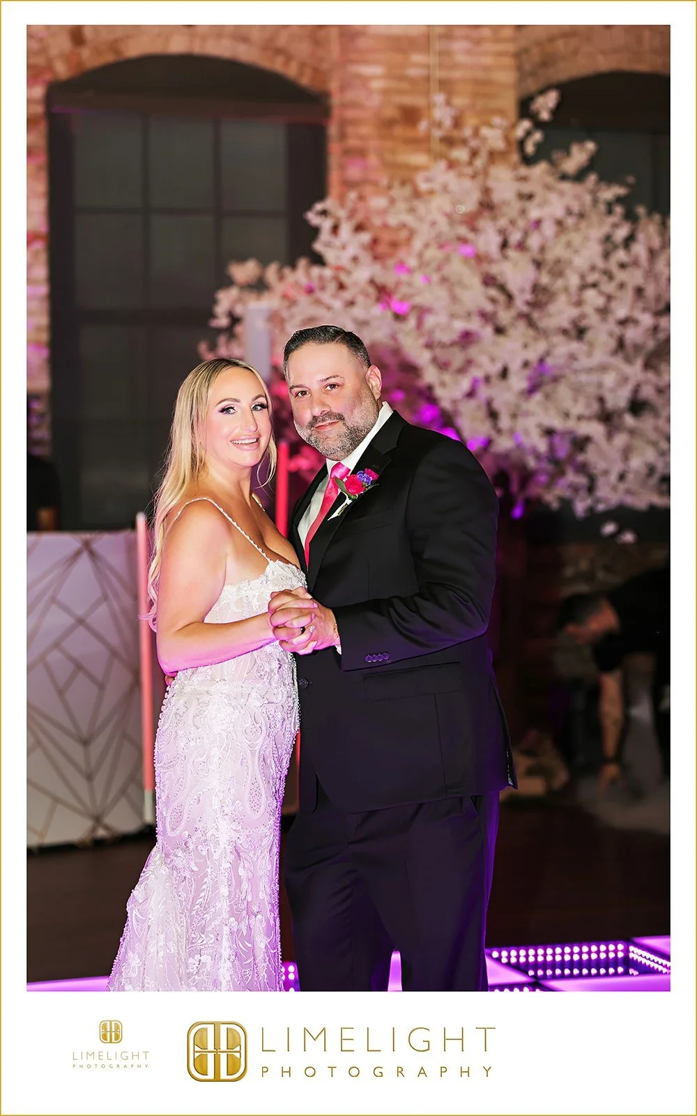 jennifer-darrell-armature-works-tampa-florida-wedding42.jpg