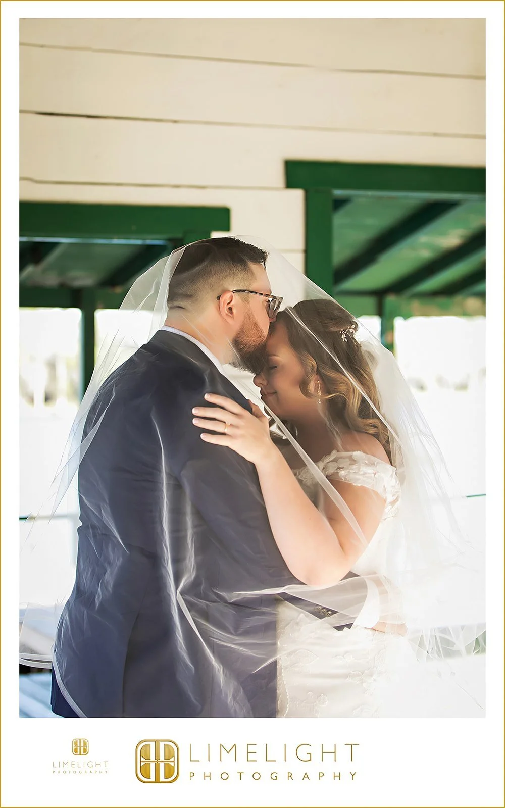 kayce-andrew-the-barn-at-crescent-lake-florida-wedding26.jpg
