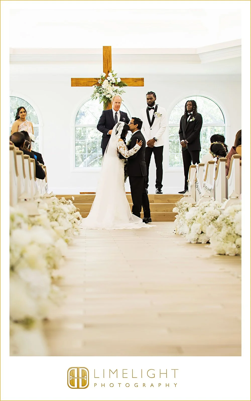 angelina-patrick-wedding-photography-harborside-chapel-hotel-flor-florida30.jpg