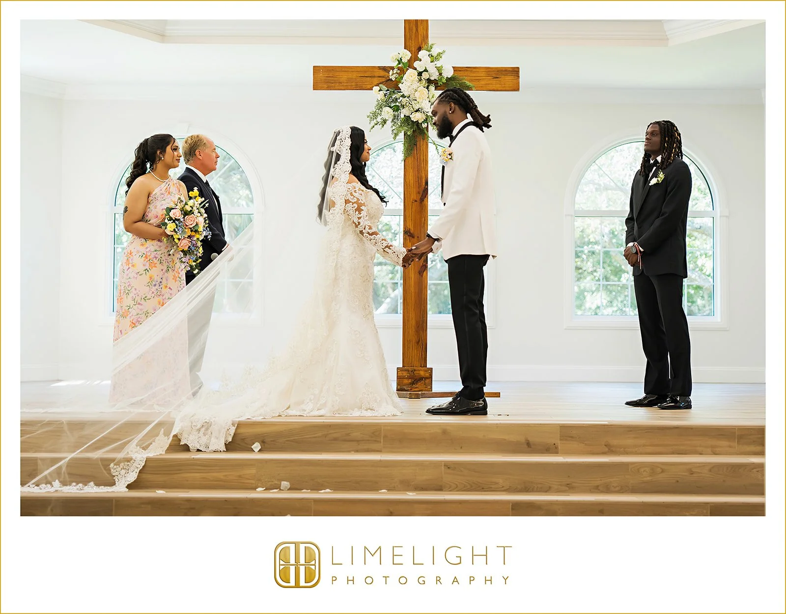 angelina-patrick-wedding-photography-harborside-chapel-hotel-flor-florida31.jpg