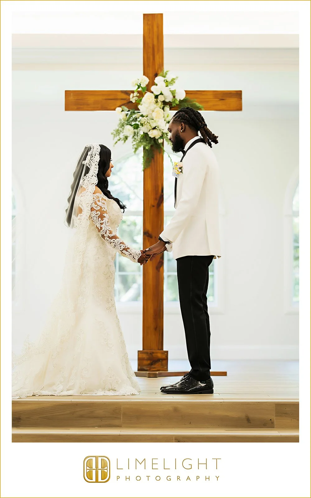 angelina-patrick-wedding-photography-harborside-chapel-hotel-flor-florida32.jpg