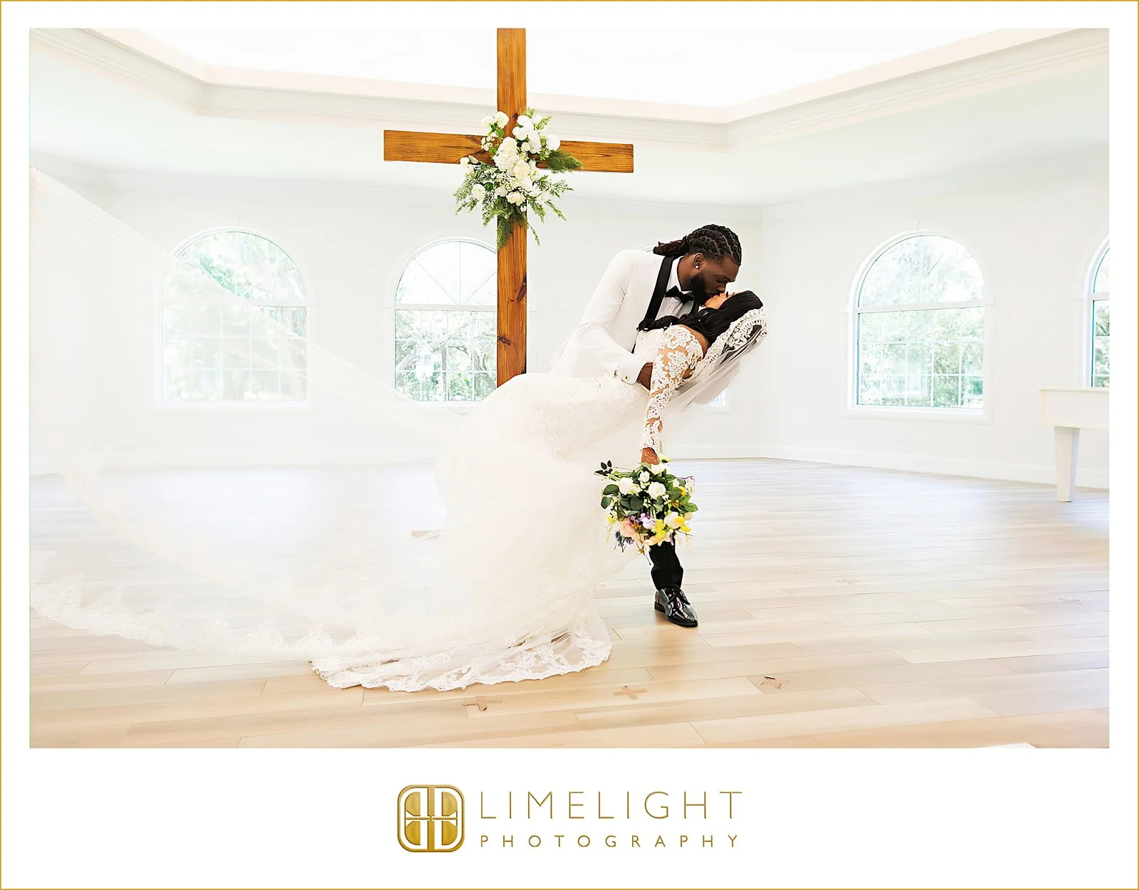 angelina-patrick-wedding-photography-harborside-chapel-hotel-flor-florida41.jpg