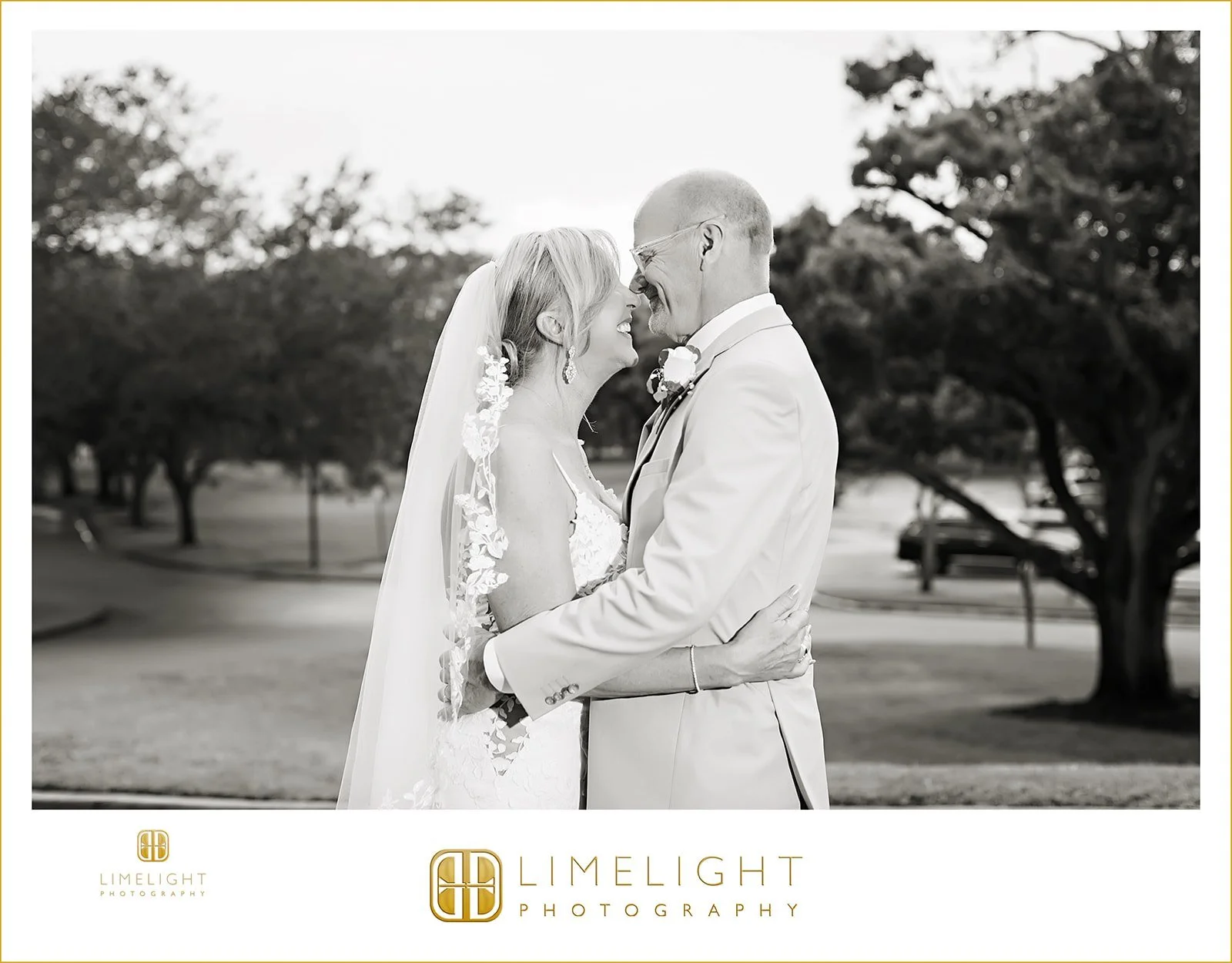 debbie-and-eric-bayou-club-florida-wedding-photography33.jpg