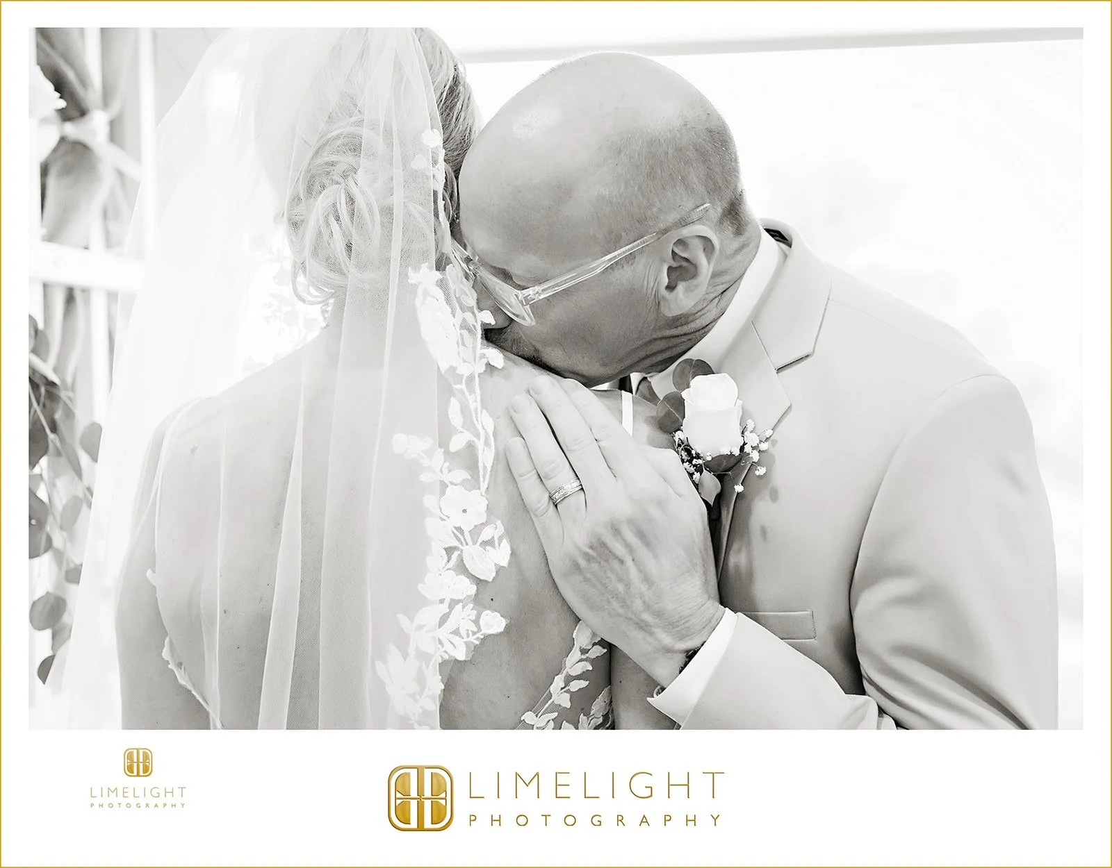debbie-and-eric-bayou-club-florida-wedding-photography20.jpg