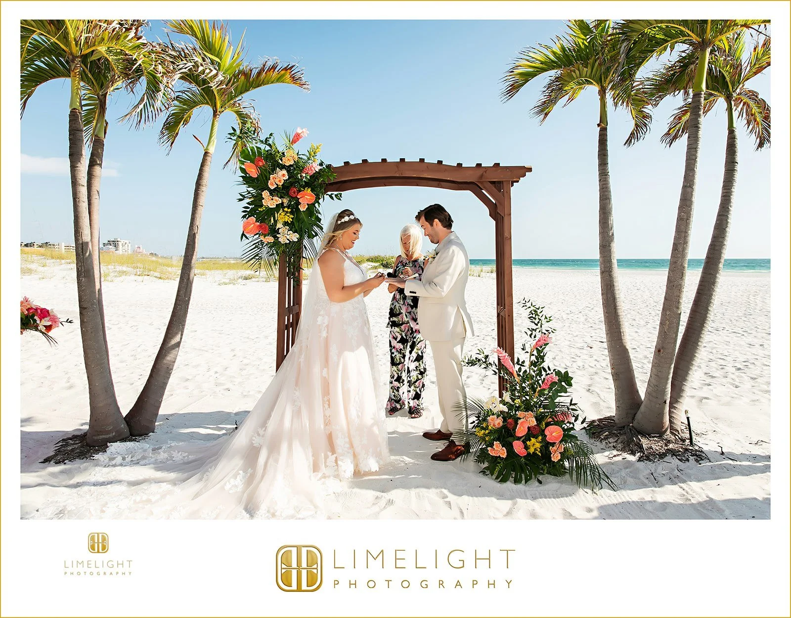 meryl-matt-st-pete-bellwether-wedding33.jpg