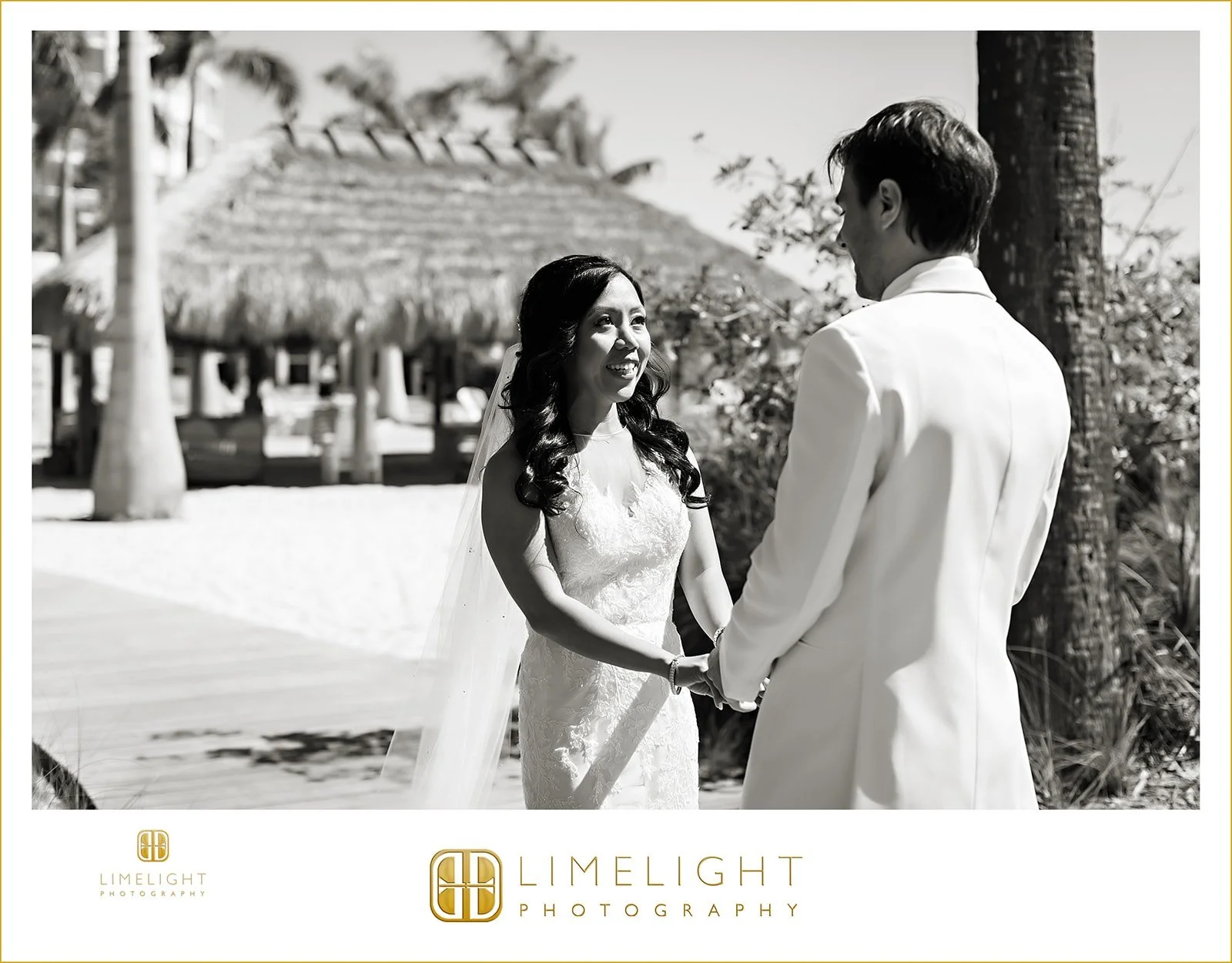 anna-scott-st-pete-bellwether-beach-resort-wedding31.jpg