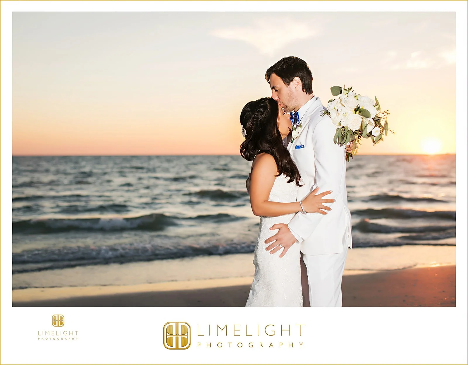 anna-scott-st-pete-bellwether-beach-resort-wedding77.jpg