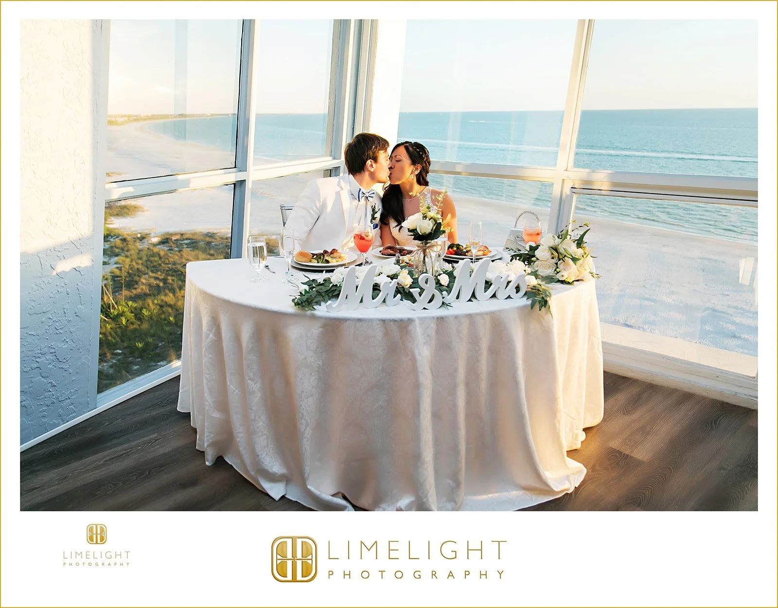 anna-scott-st-pete-bellwether-beach-resort-wedding69.jpg