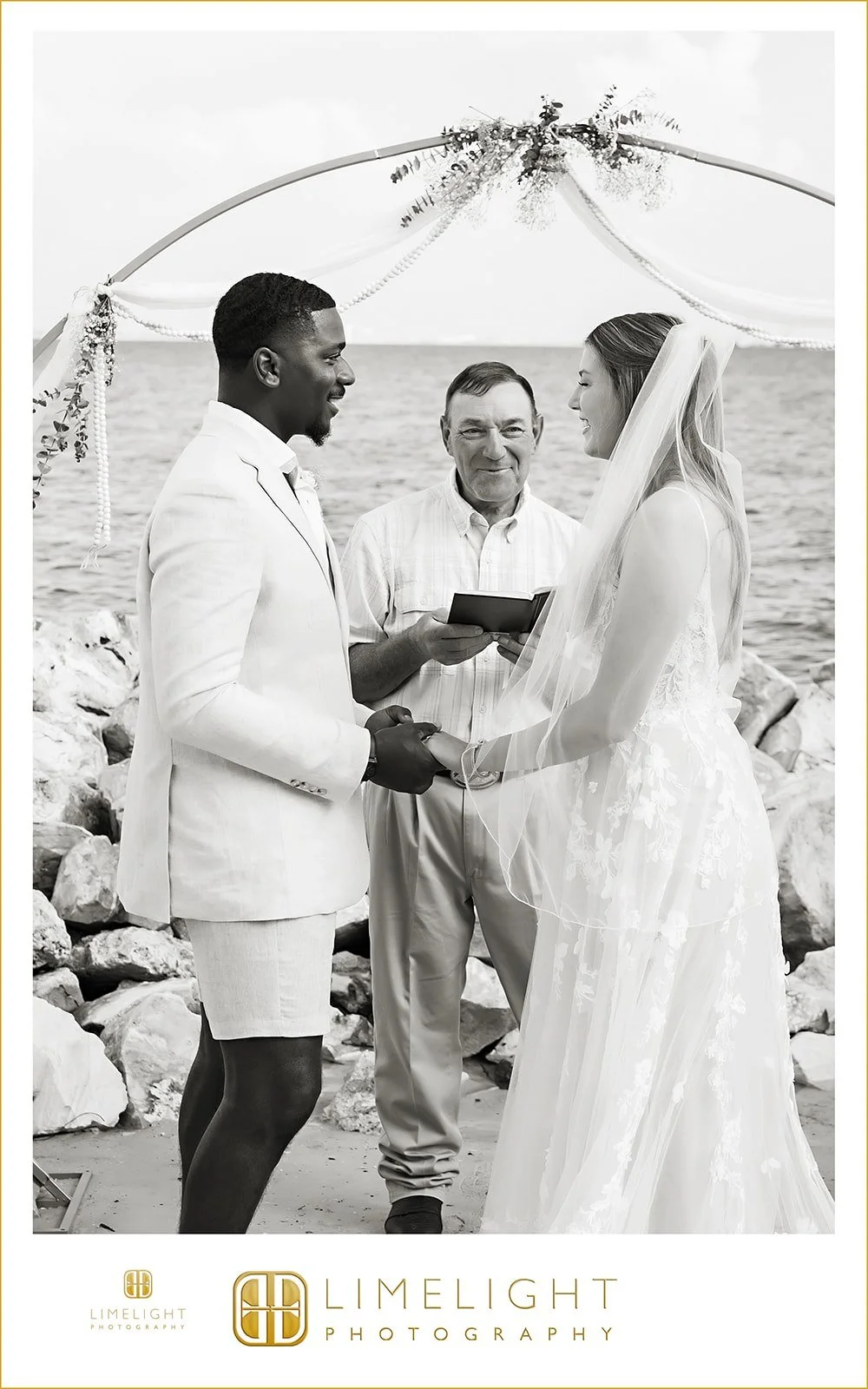 faith-christian-the-current-hotel-tampa-florida-wedding-photography26.jpg