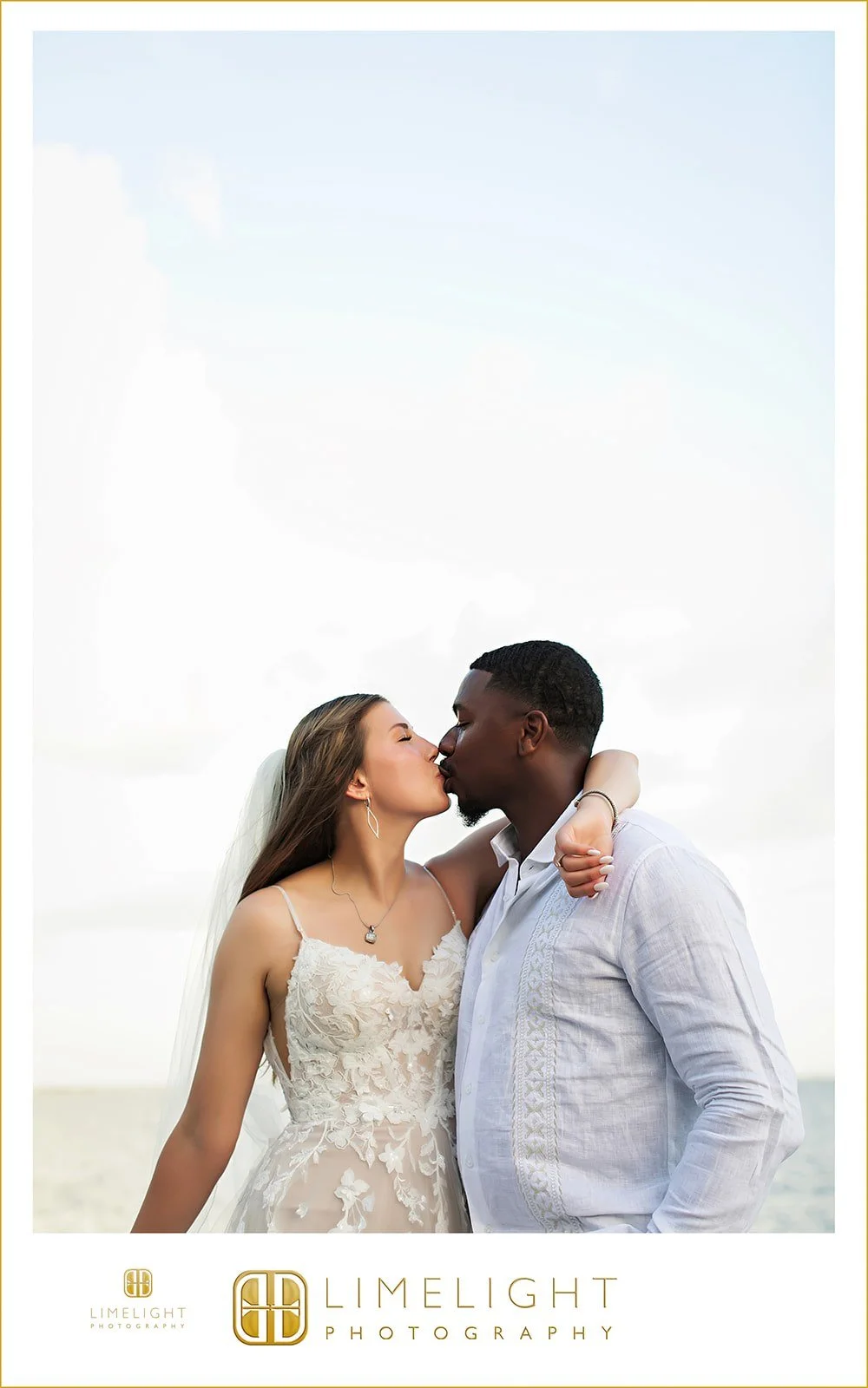 faith-christian-the-current-hotel-tampa-florida-wedding-photography42.jpg