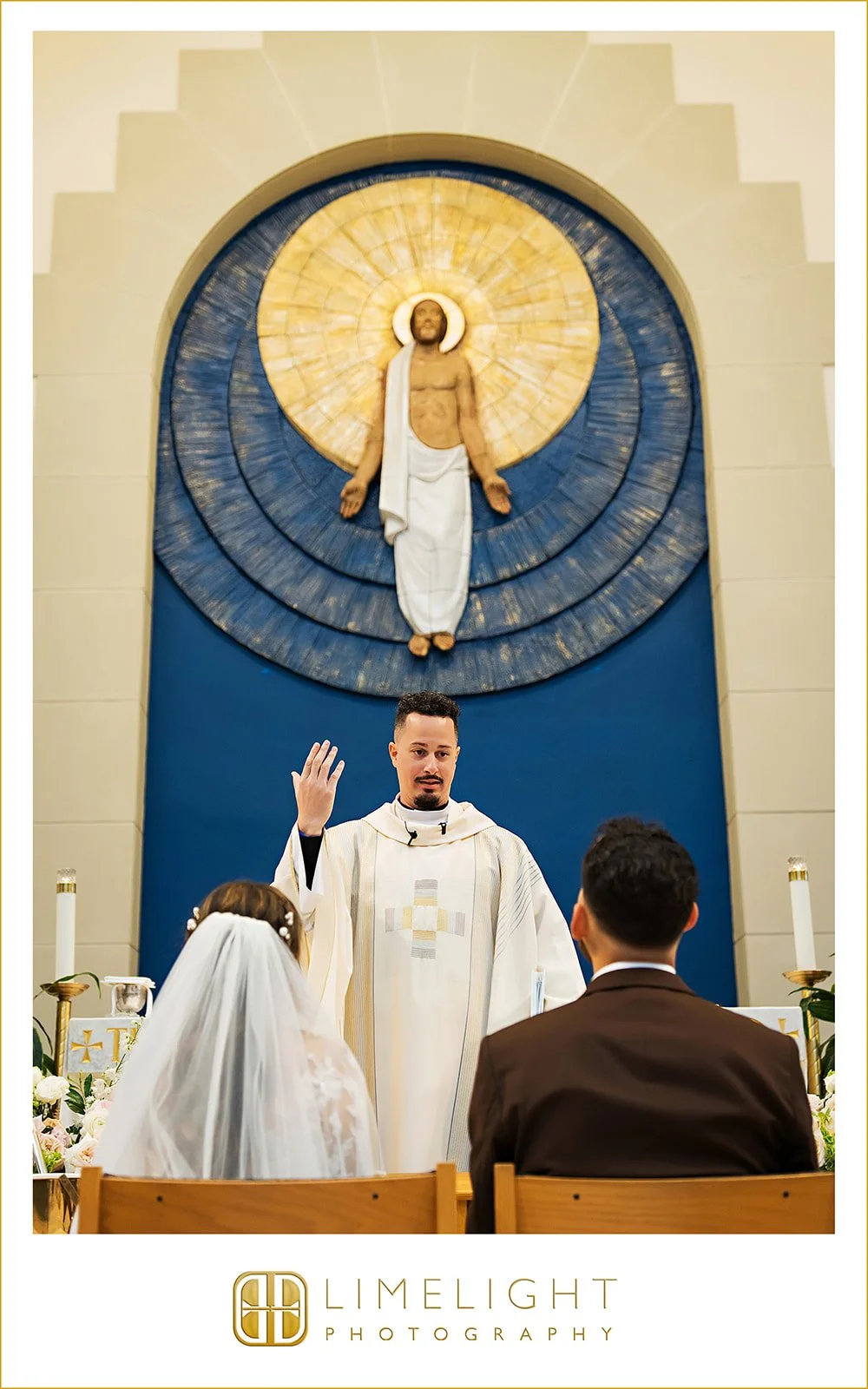 nicole-kevin-wedding-photography-nativity-catholic-church-lithia-acres-barn-florida28.jpg
