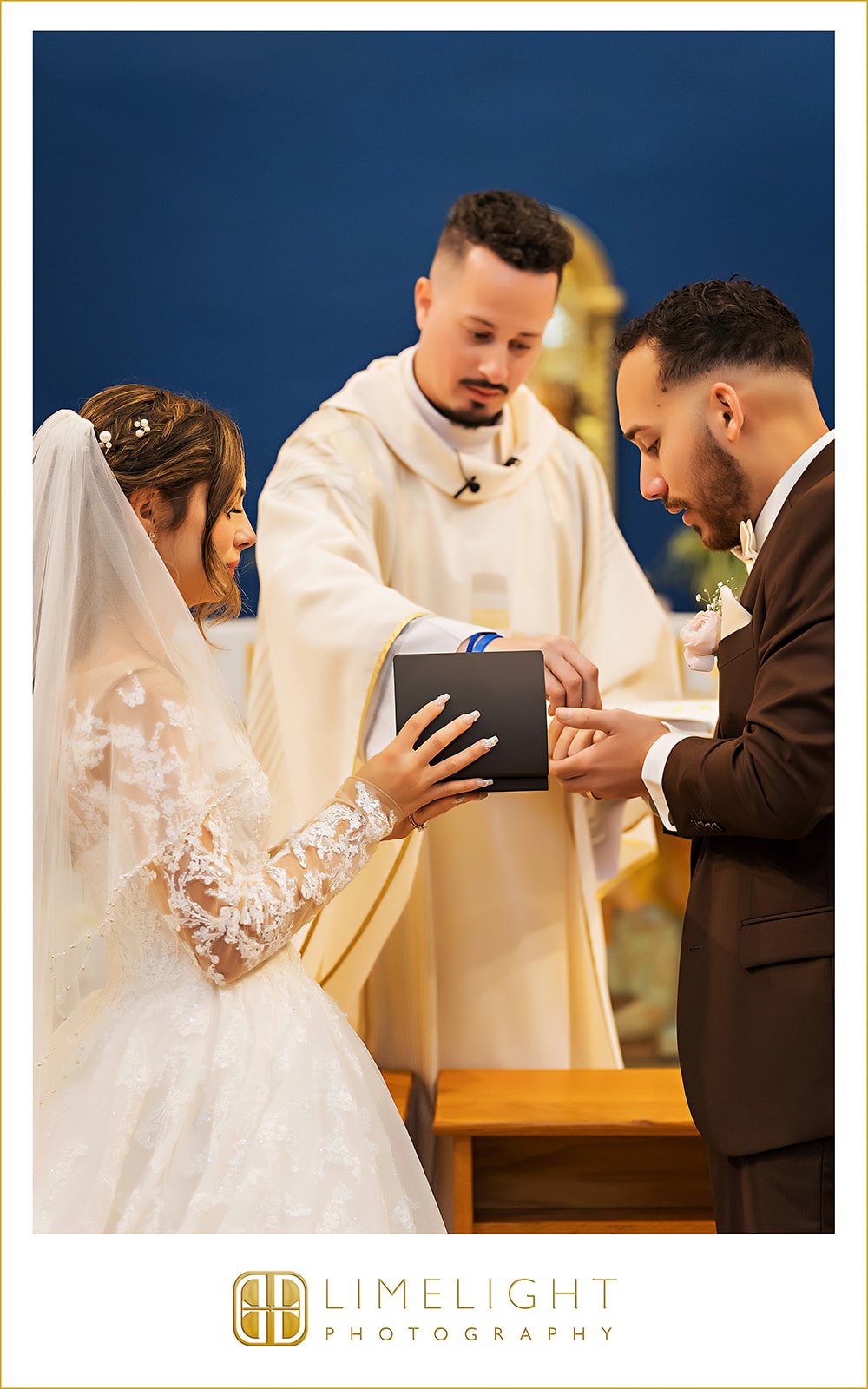 nicole-kevin-wedding-photography-nativity-catholic-church-lithia-acres-barn-florida31.jpg