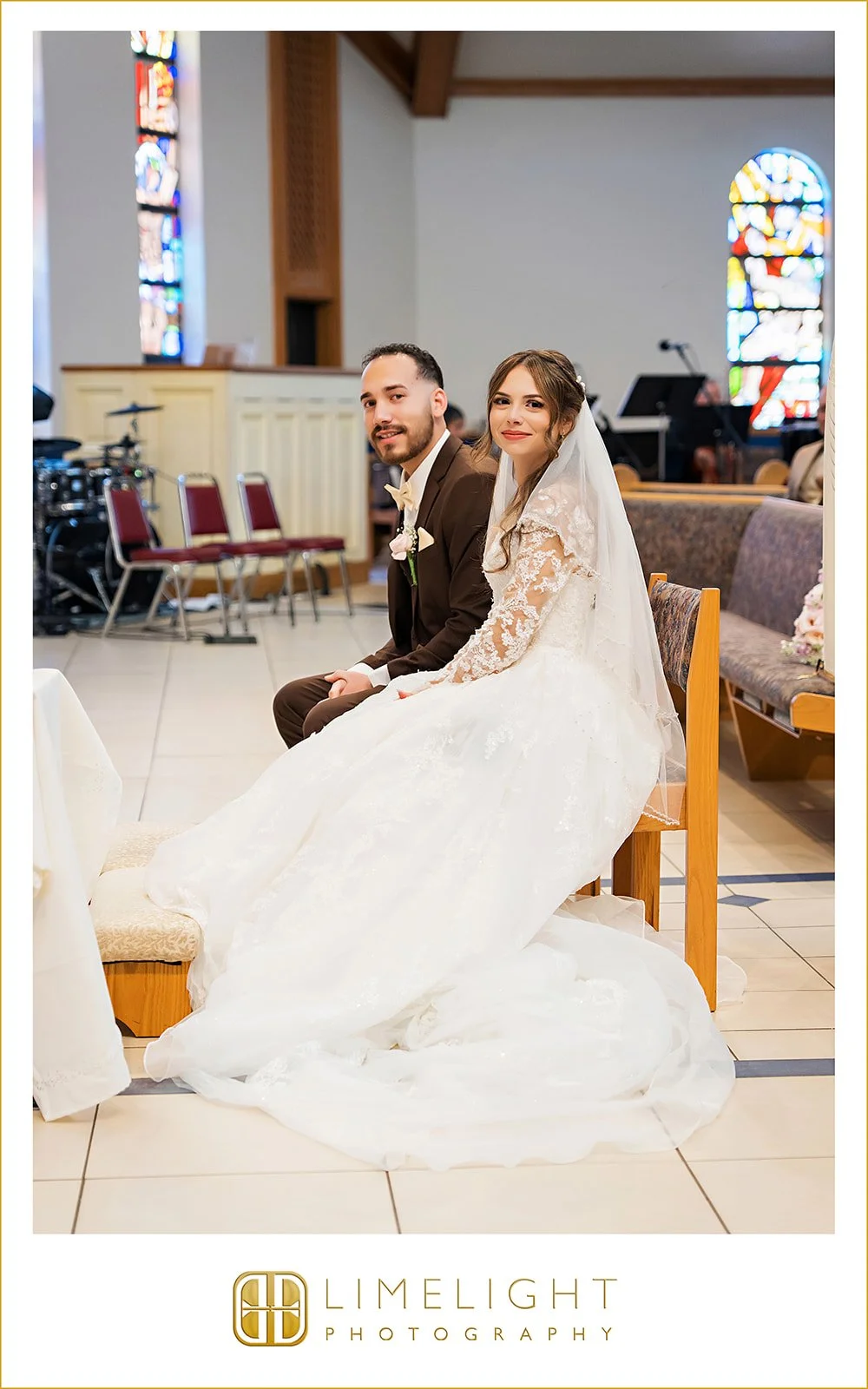 nicole-kevin-wedding-photography-nativity-catholic-church-lithia-acres-barn-florida32.jpg
