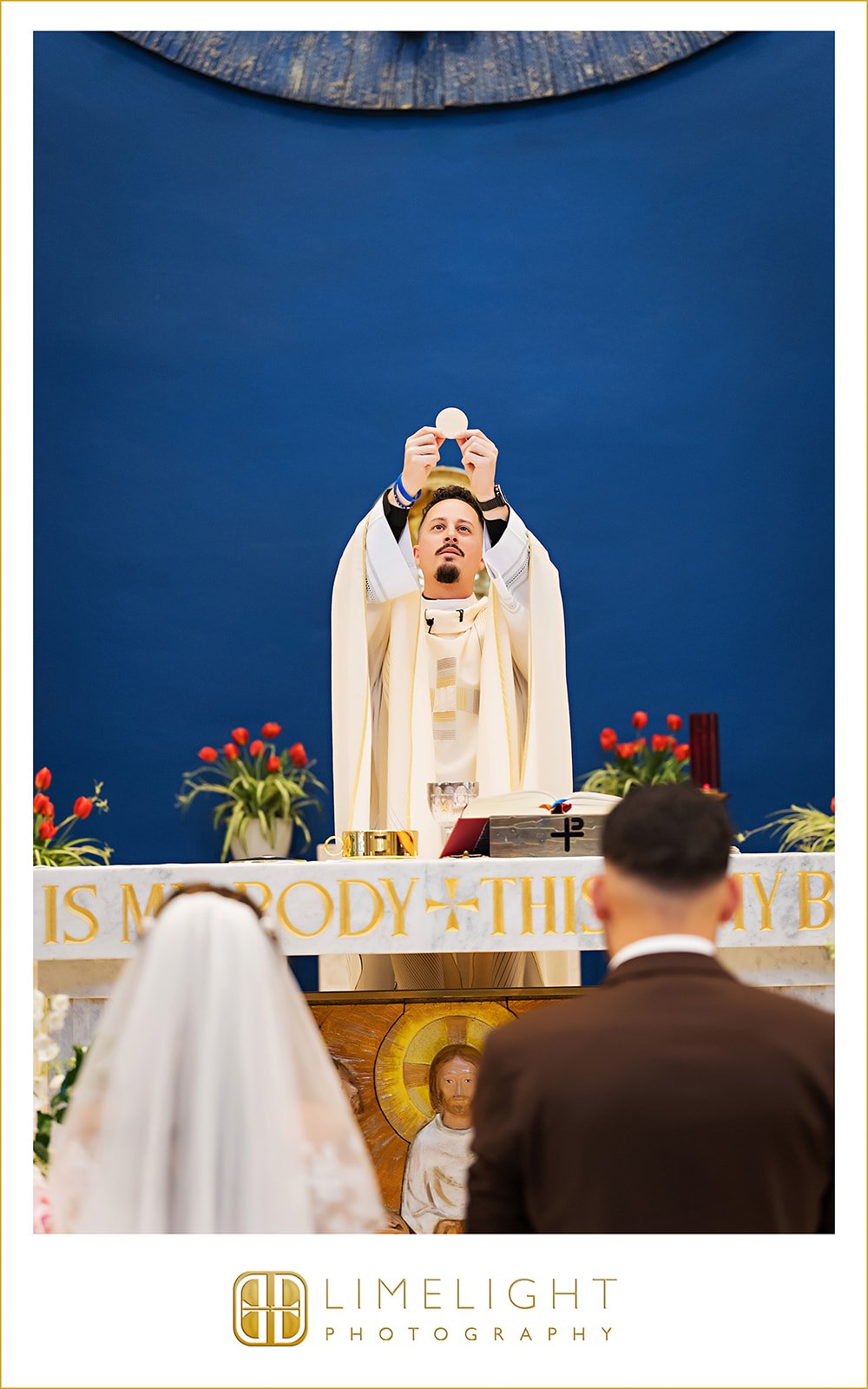 nicole-kevin-wedding-photography-nativity-catholic-church-lithia-acres-barn-florida34.jpg