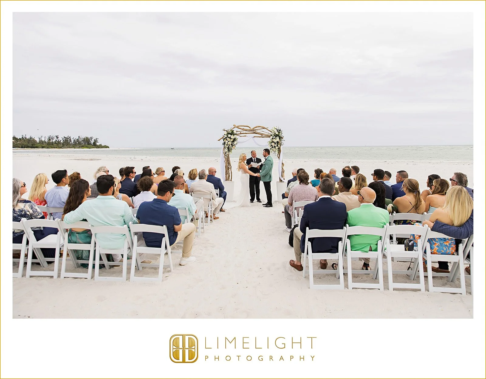 christy-brett-wedding-photography-the-resort-at-longboat-key-club-florida22.jpg