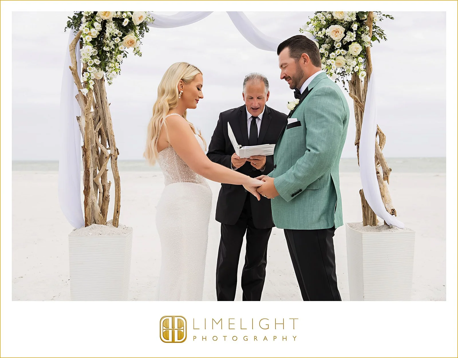 christy-brett-wedding-photography-the-resort-at-longboat-key-club-florida24.jpg
