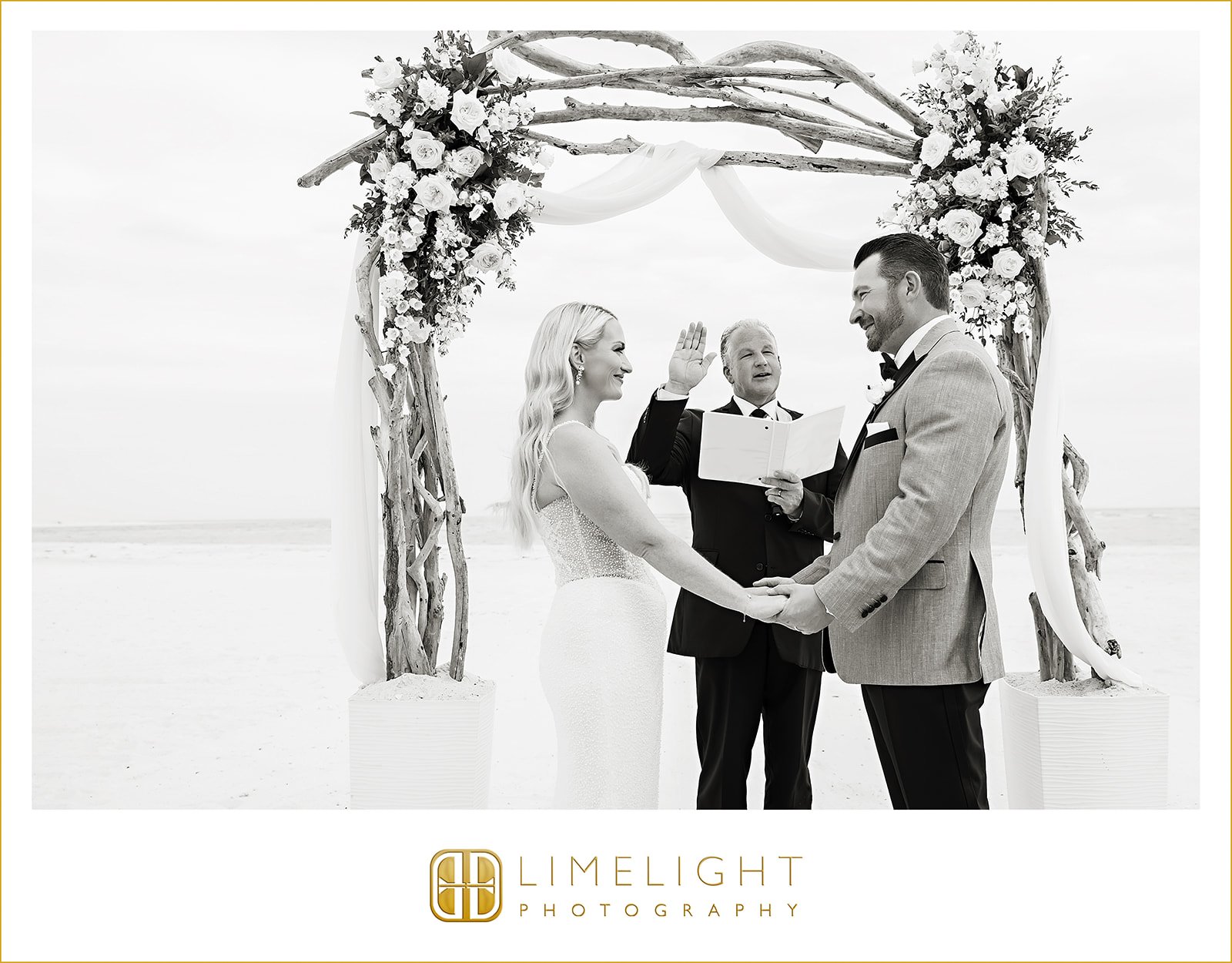 christy-brett-wedding-photography-the-resort-at-longboat-key-club-florida26.jpg