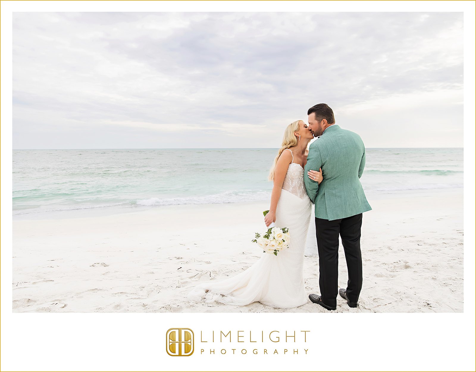 christy-brett-wedding-photography-the-resort-at-longboat-key-club-florida33.jpg
