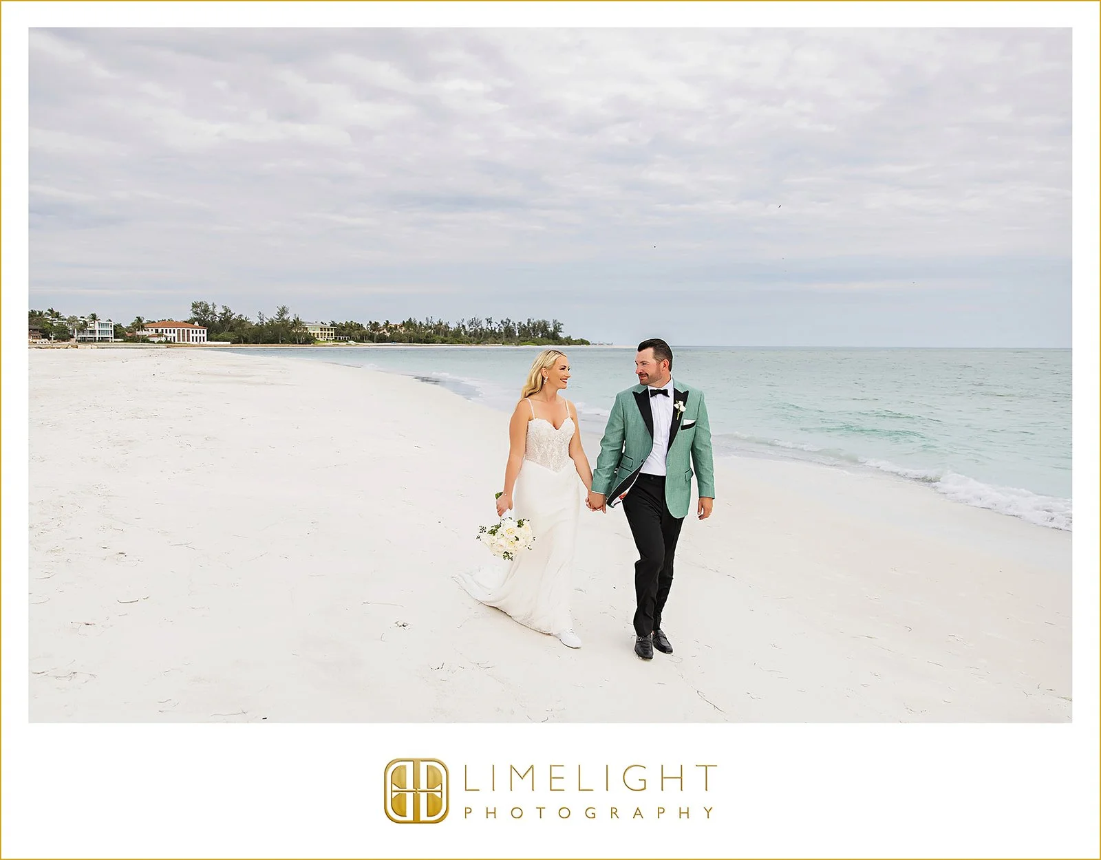 christy-brett-wedding-photography-the-resort-at-longboat-key-club-florida34.jpg