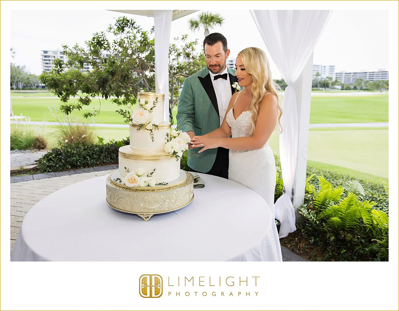 christy-brett-wedding-photography-the-resort-at-longboat-key-club-florida44.jpg